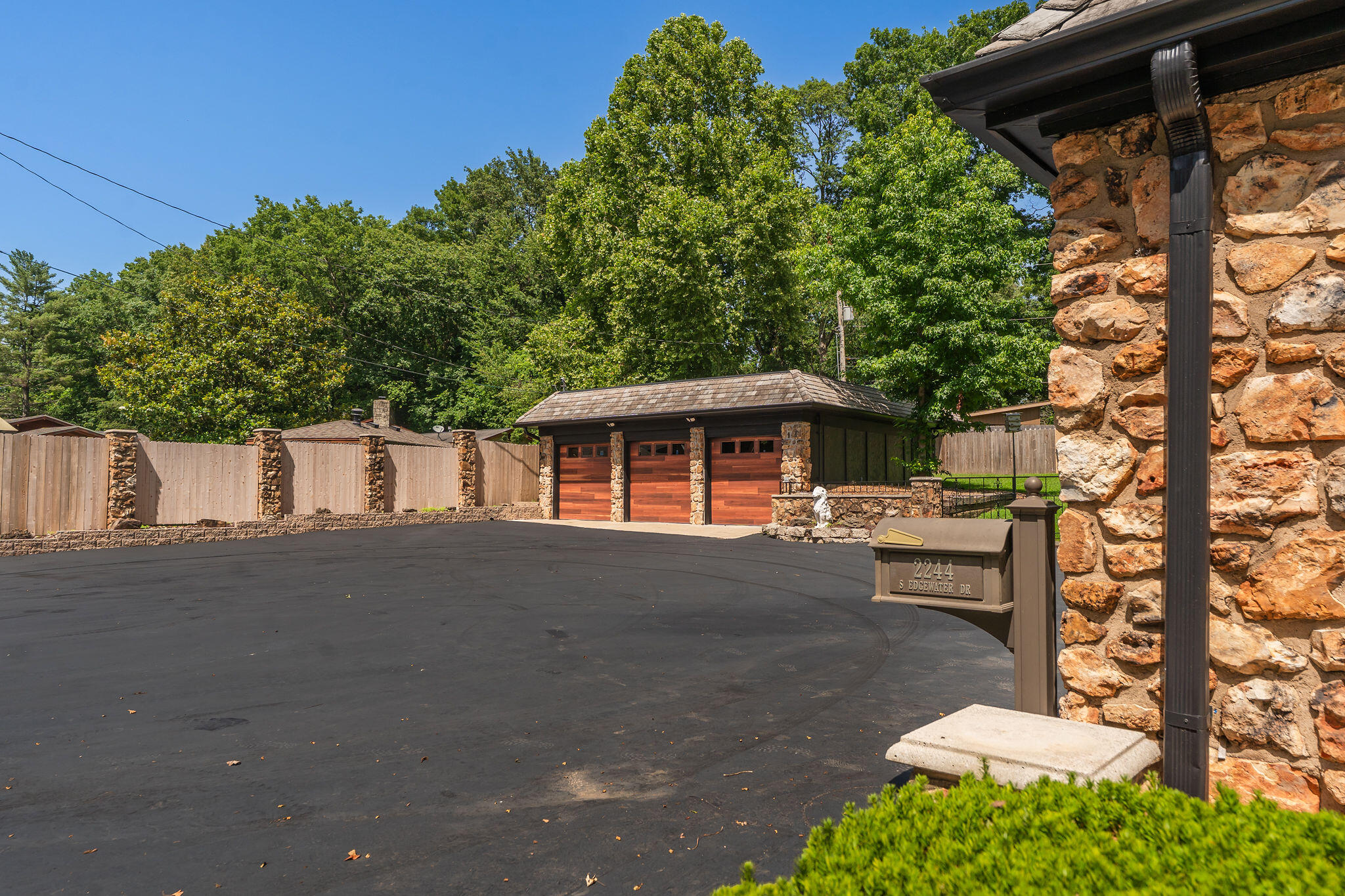 Photo 58 - Residential for sale – 2244 S Edgewater Drive  Springfield, MO