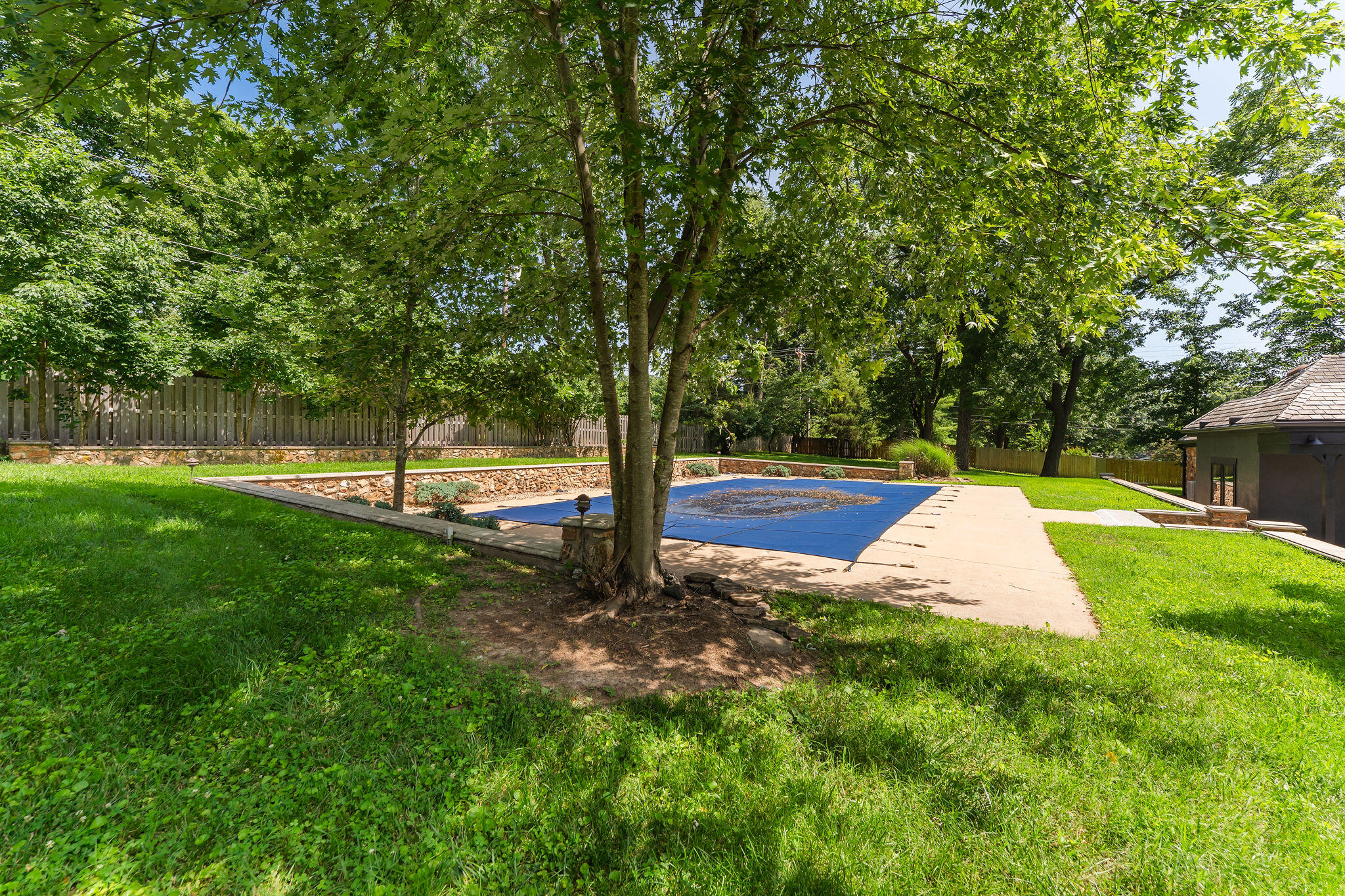 Photo 72 - Residential for sale – 2244 S Edgewater Drive  Springfield, MO