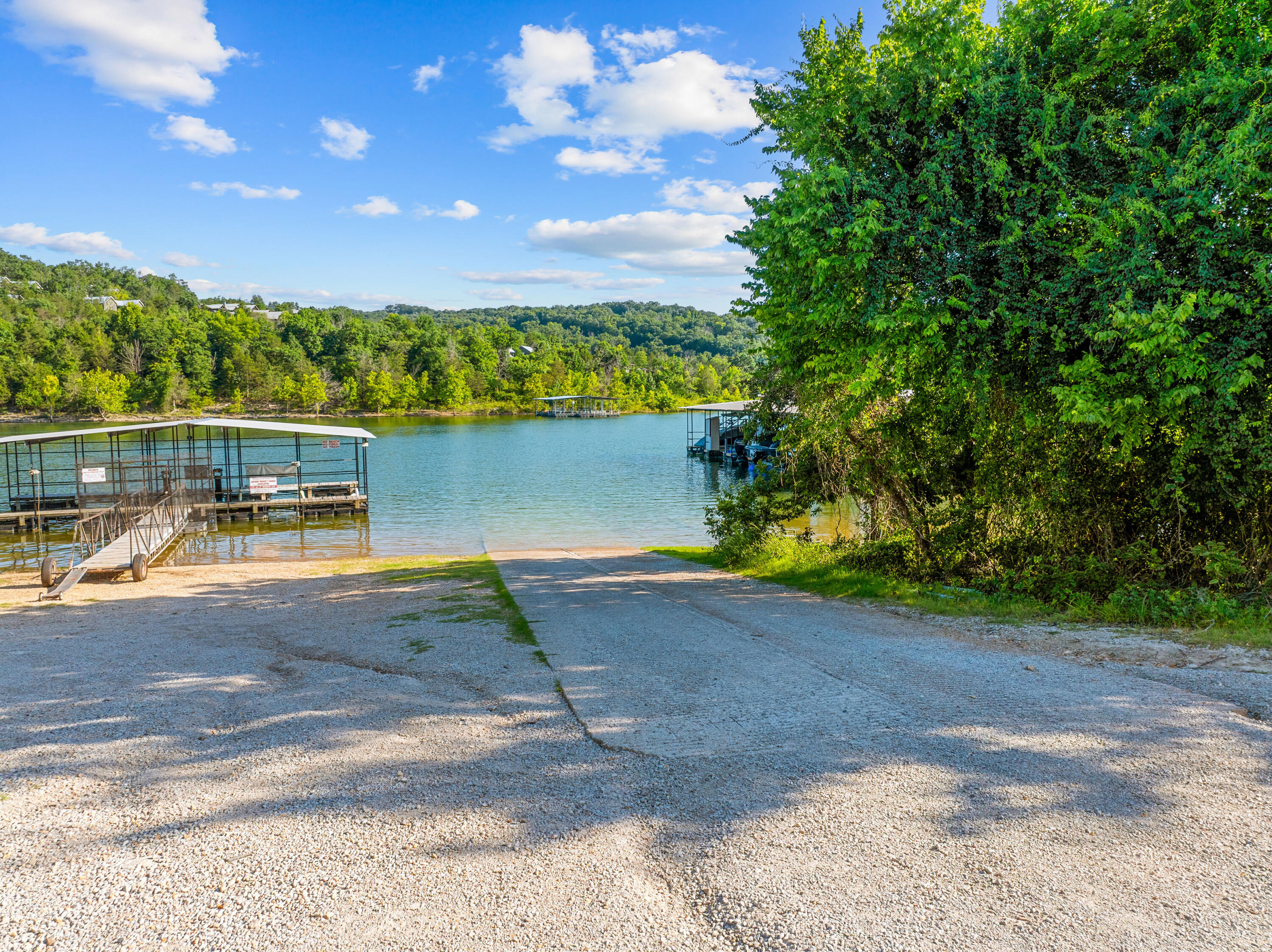 Photo 5 - Land for sale – 000  Oakwood Drive  Ridgedale, MO