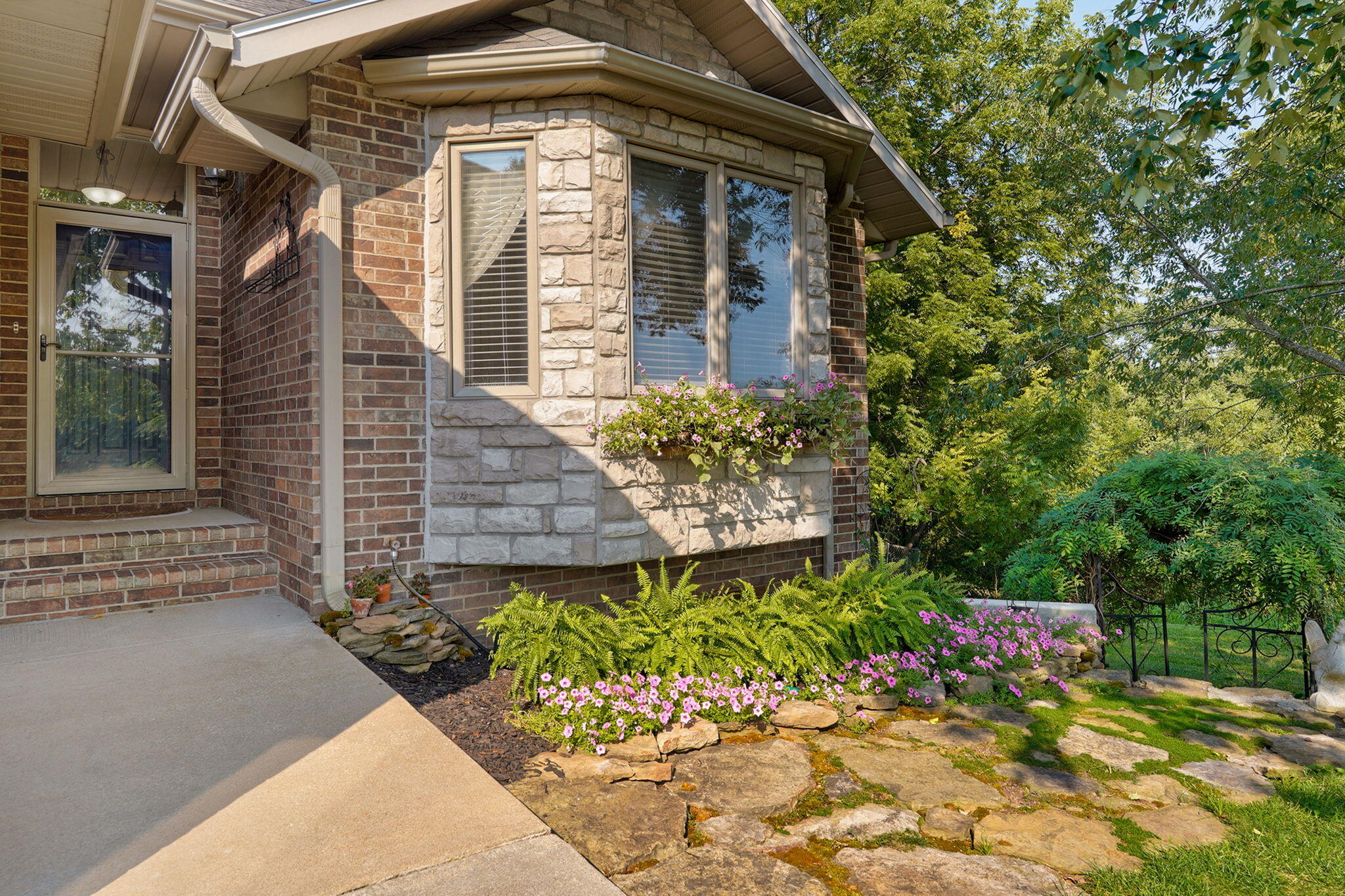 Photo 4 - Residential for sale – 345 E Lafayette Street  Springfield, MO