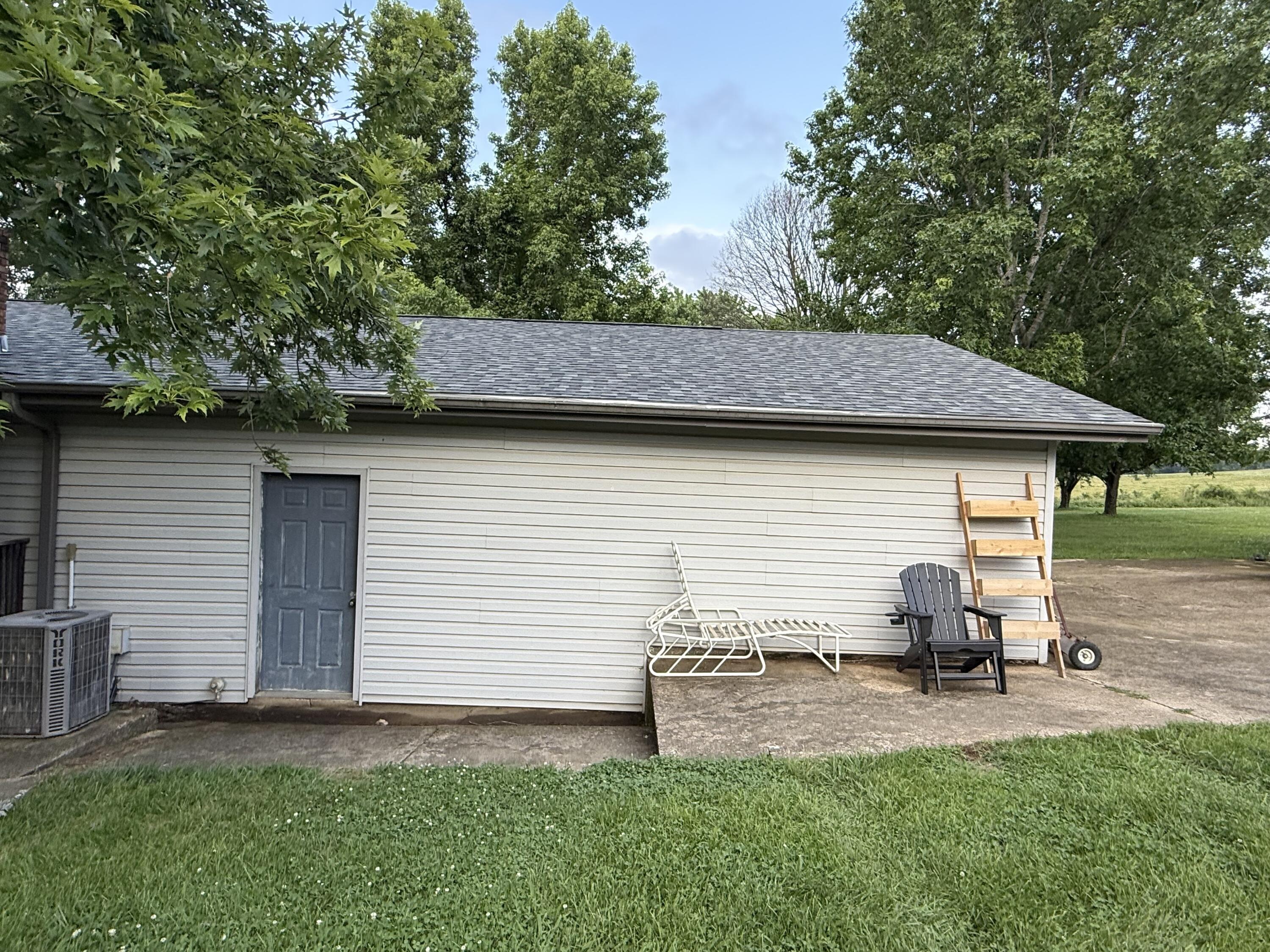Photo 6 - Residential for sale – 9013  County Road 6750   West Plains, MO