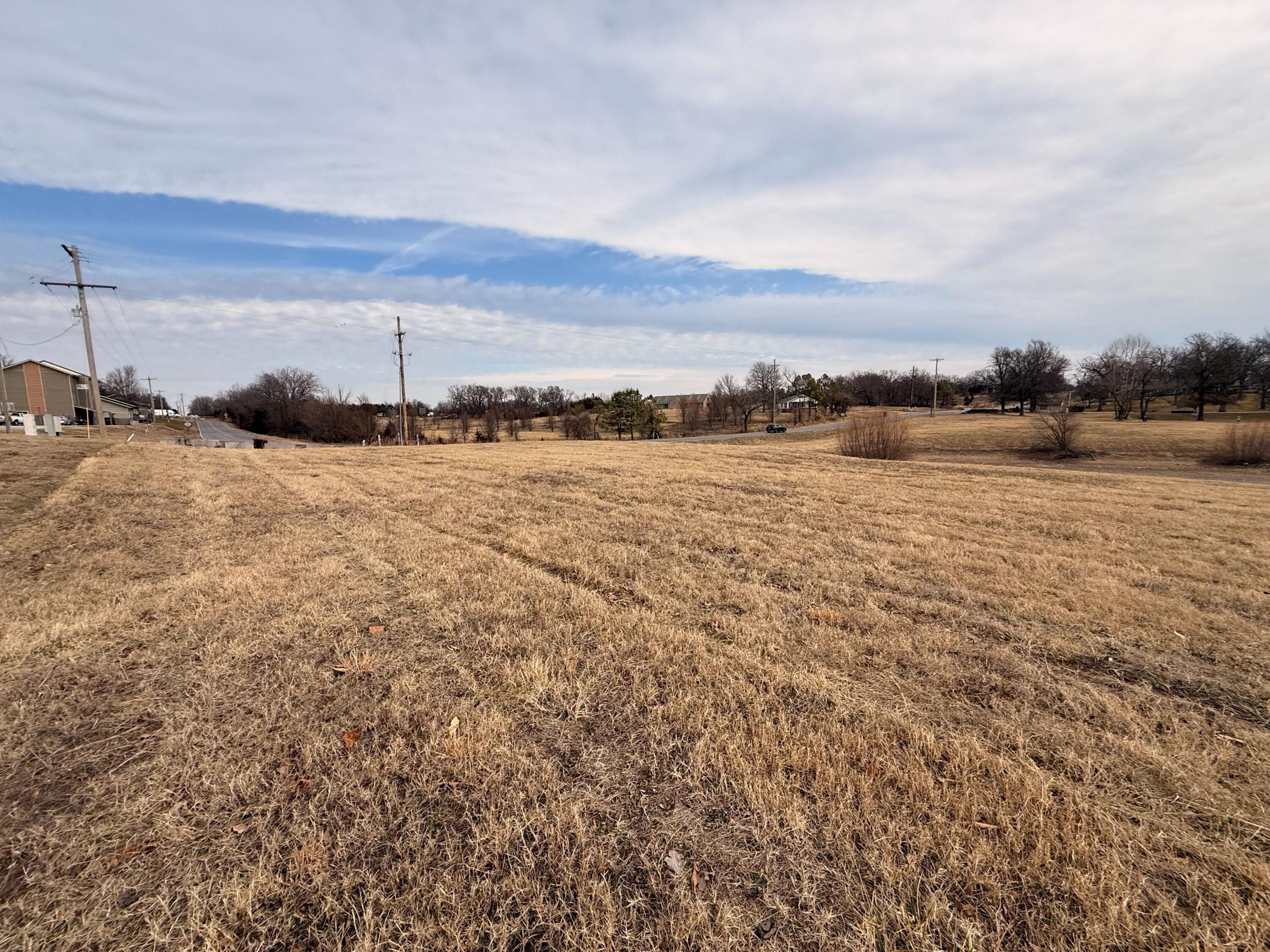 Commercial Sale for sale – 000  Raintree   Loma Linda, MO