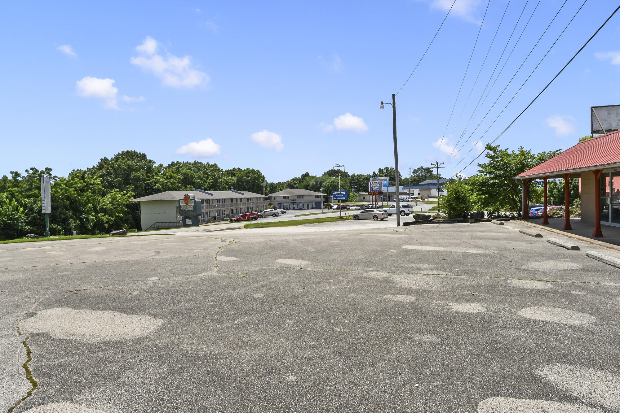 Photo 16 - Commercial Sale for sale – 14981  Business 13   Branson West, MO