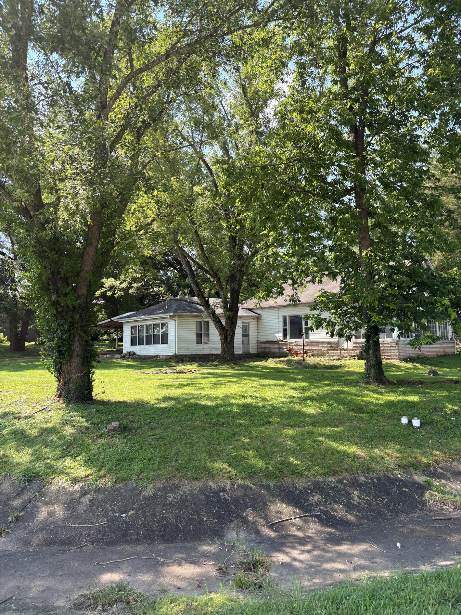Commercial Sale for sale – 103  Pirate Lane  Crane, MO