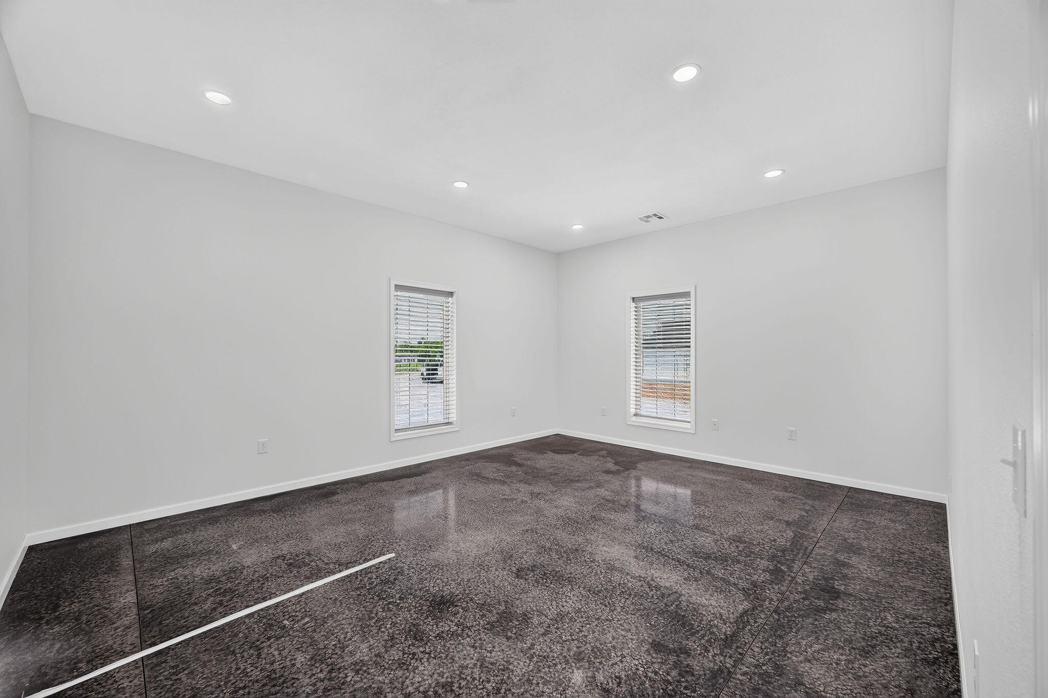 Photo 22 - Commercial Lease for sale – 13221  Jay Drive Suite C   Neosho, MO