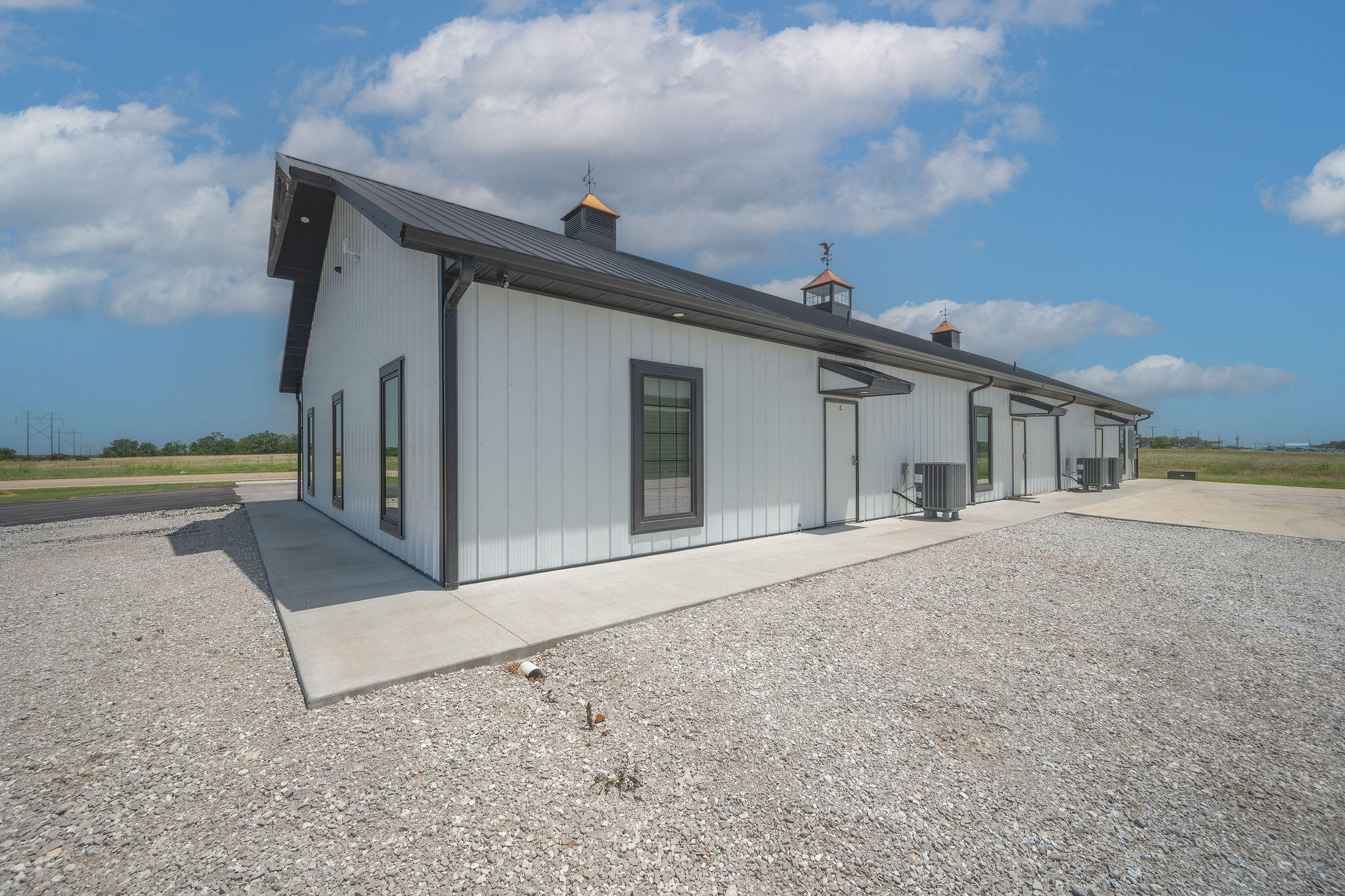 Photo 31 - Commercial Lease for sale – 13221  Jay Drive Suite C   Neosho, MO