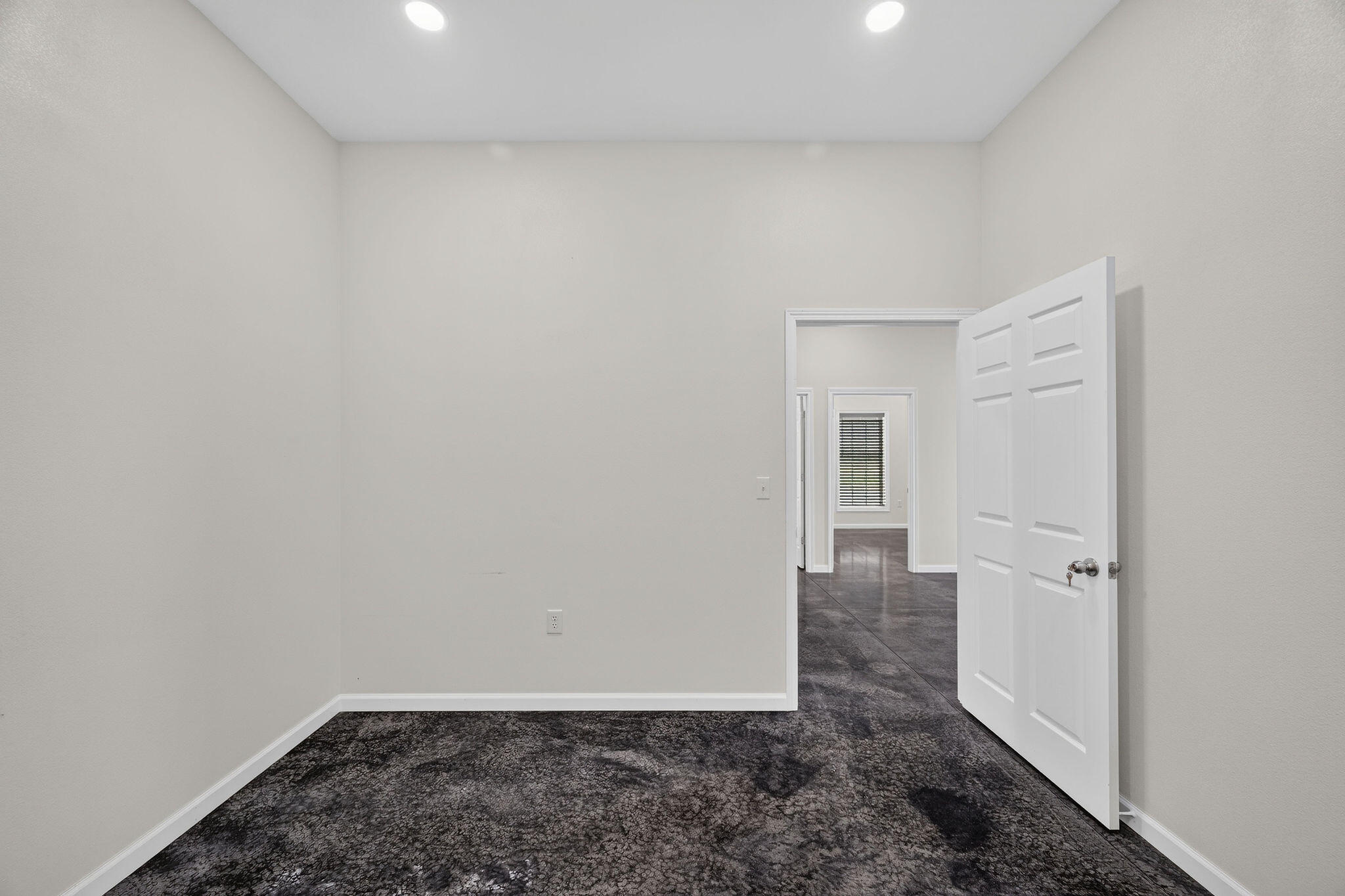 Photo 26 - Commercial Lease for sale – 13221  Jay Drive Suite C   Neosho, MO
