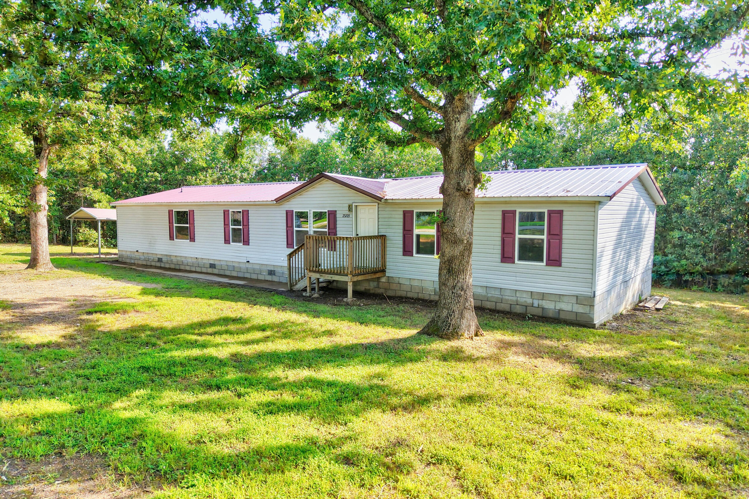 Photo 8 - Residential for sale – 25205  Ranch Drive  Lebanon, MO
