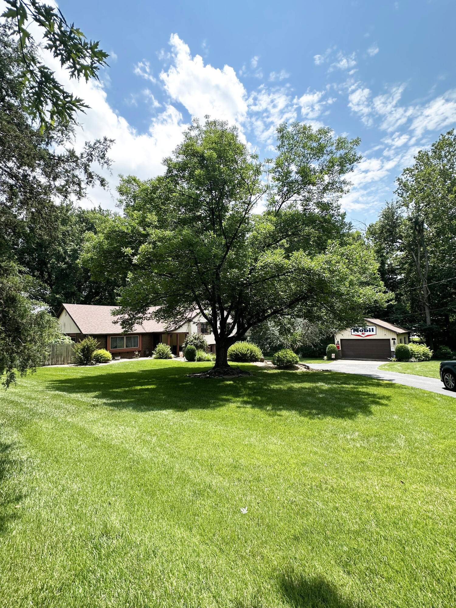 Photo 41 - Residential for sale – 2550 E Sparkleberry Lane  Springfield, MO