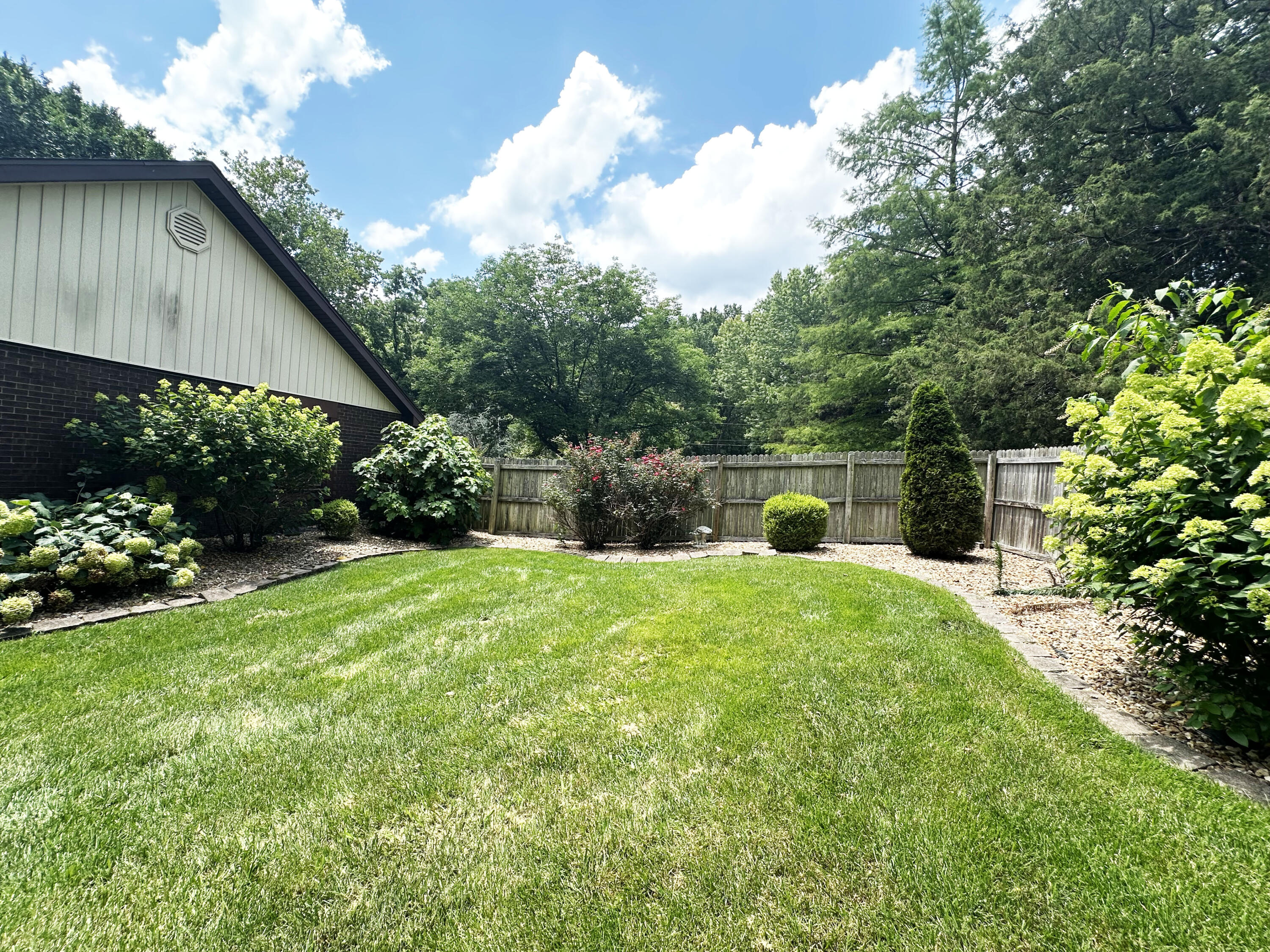 Photo 35 - Residential for sale – 2550 E Sparkleberry Lane  Springfield, MO