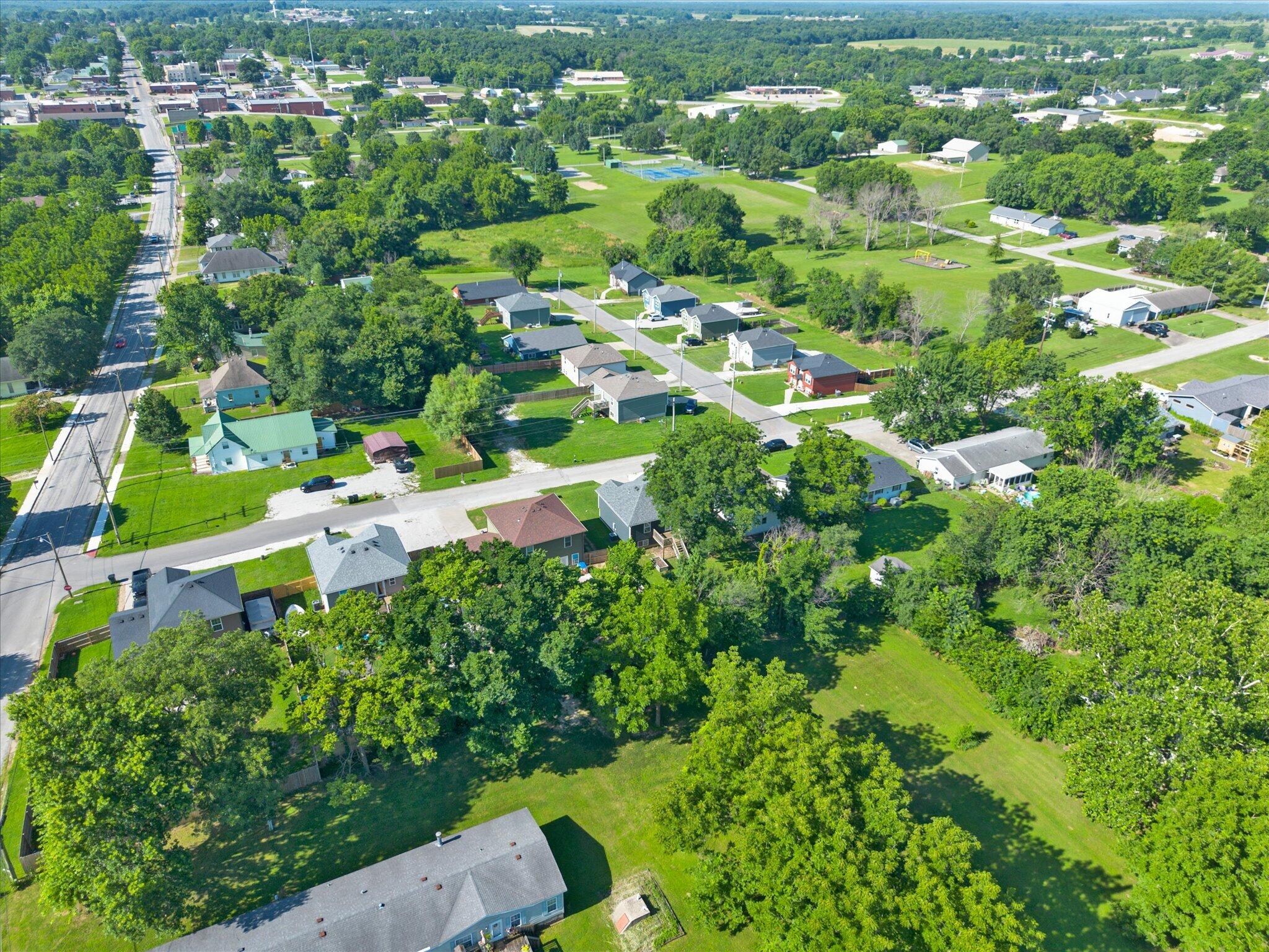 Photo 32 - Residential for sale – 111 W Craig Street  Stockton, MO