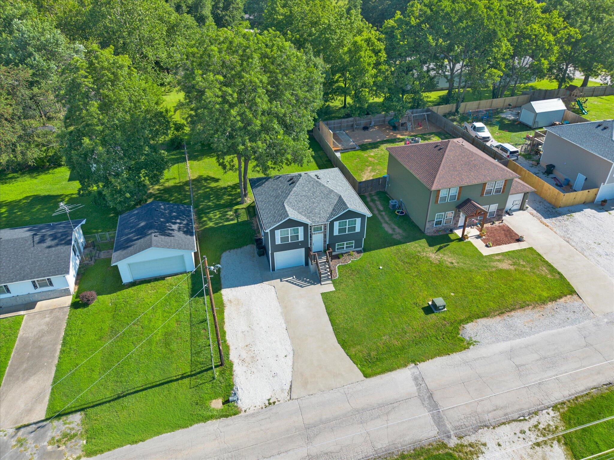 Photo 29 - Residential for sale – 111 W Craig Street  Stockton, MO