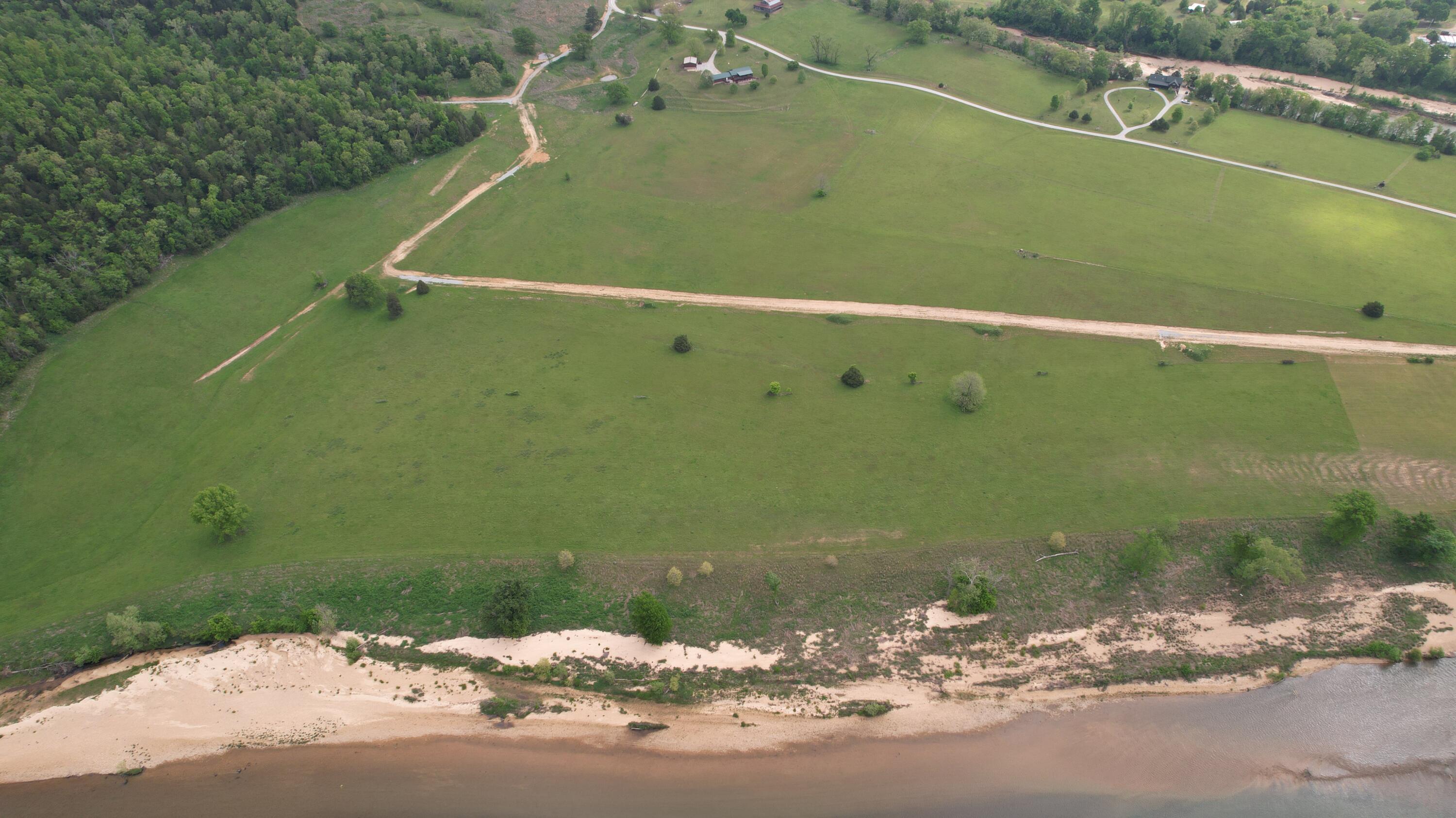 Photo 4 - Land for sale – 000  Northfork Village   Tecumseh, MO