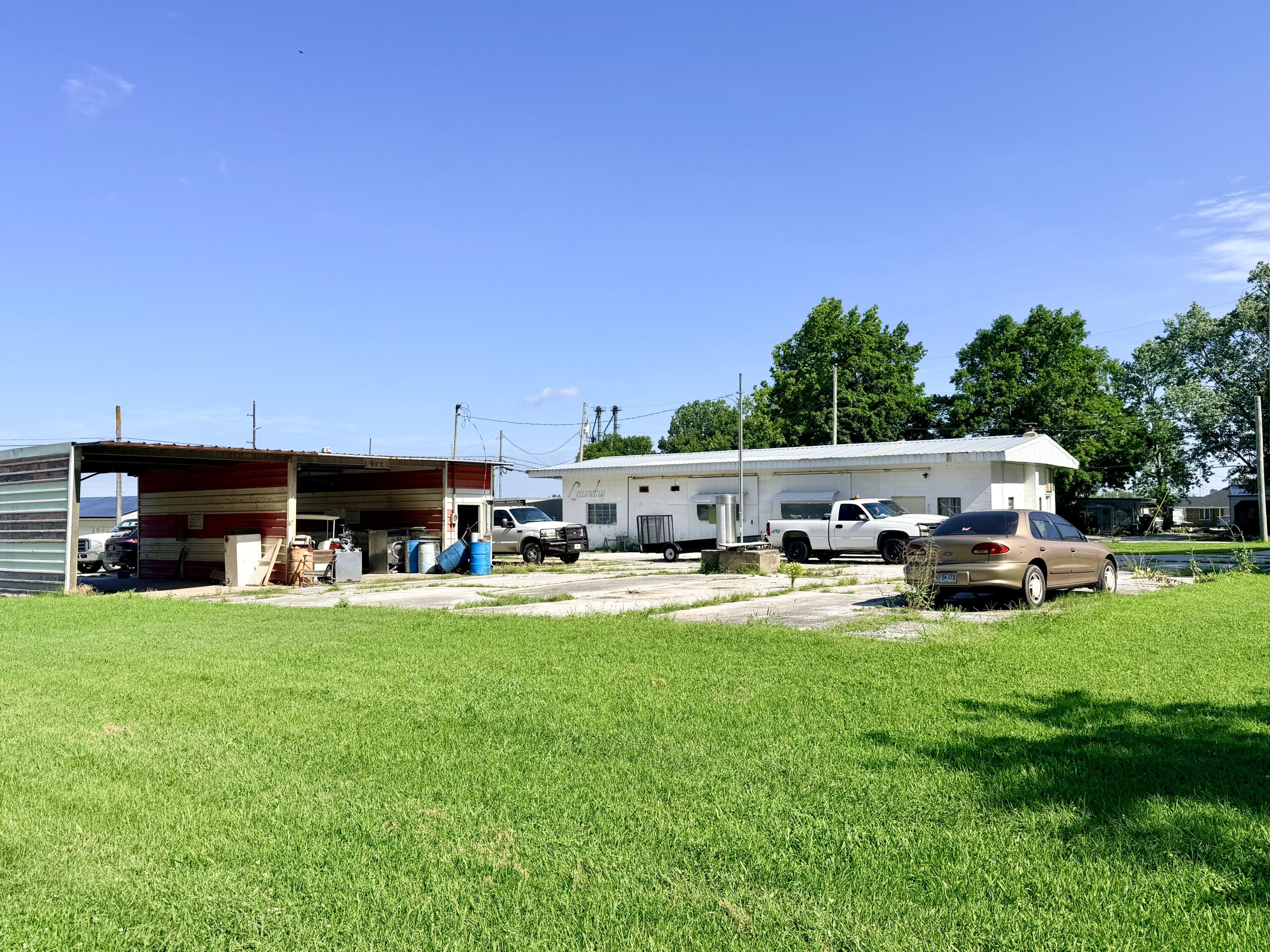 Photo 13 - Commercial Sale for sale – 506 S Grand Street  Greenfield, MO