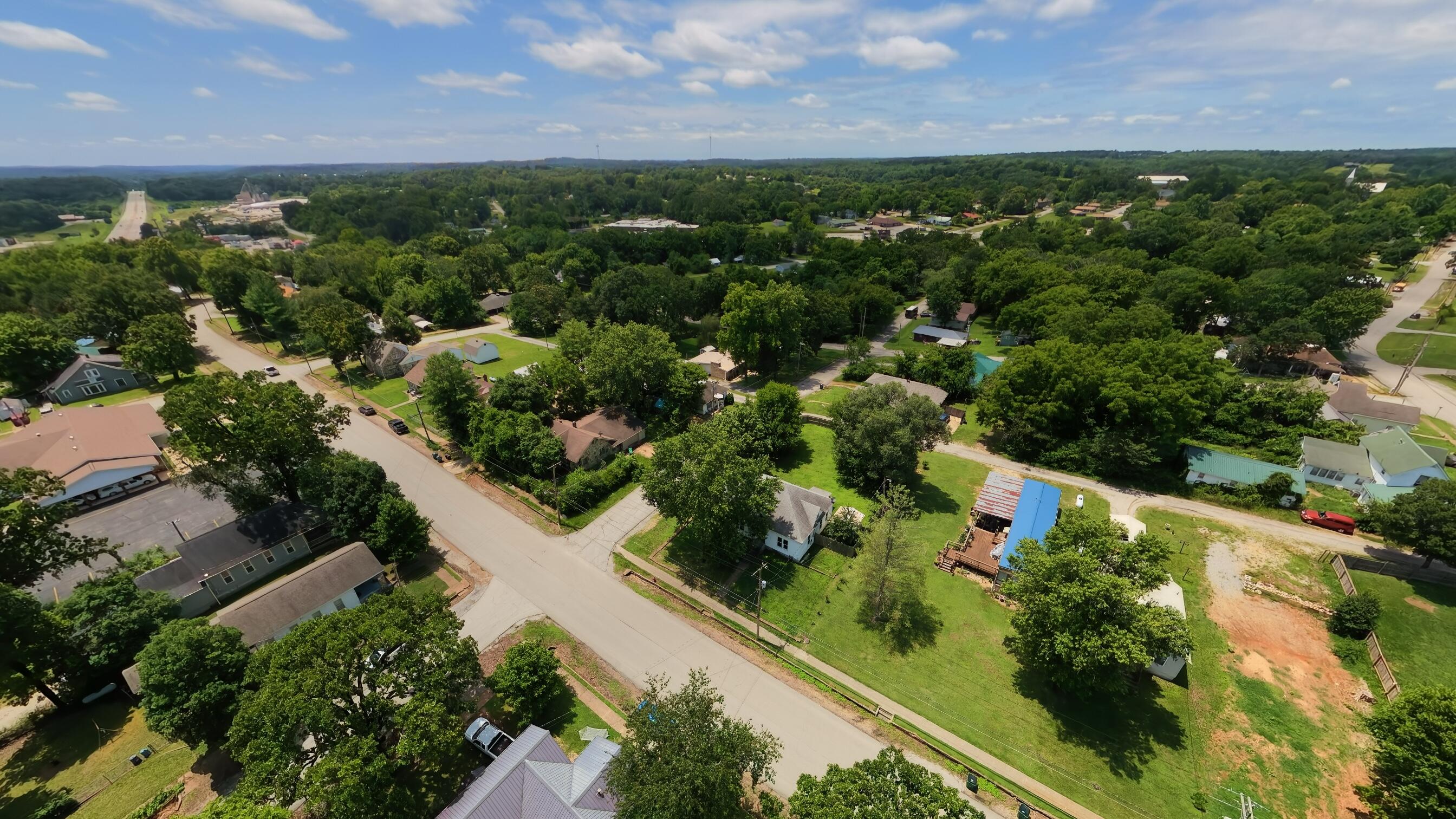 Photo 40 - Residential for sale – 222 S 6th Street  Thayer, MO