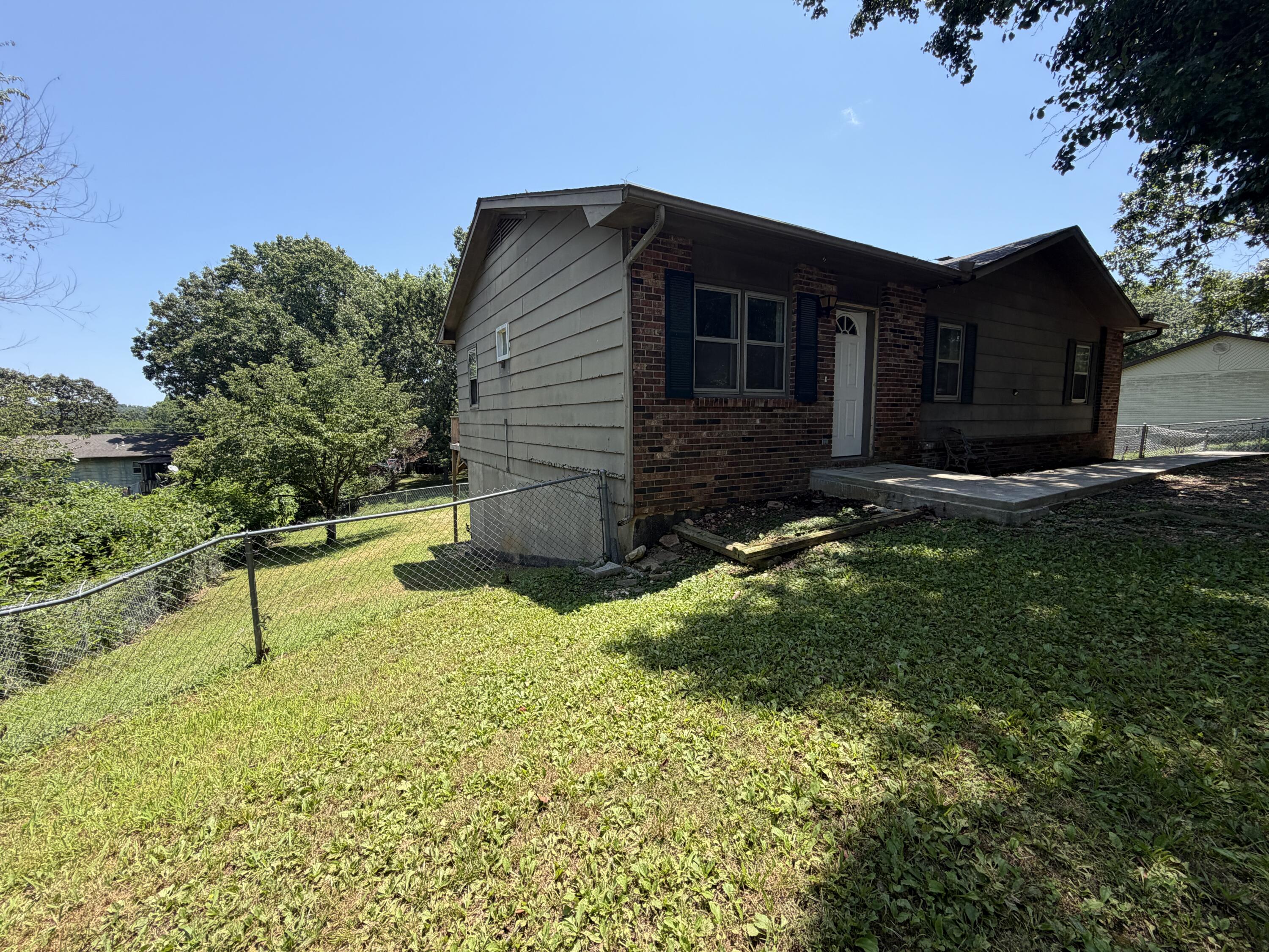 Photo 39 - Residential for sale – 2208  Lynn Drive  West Plains, MO
