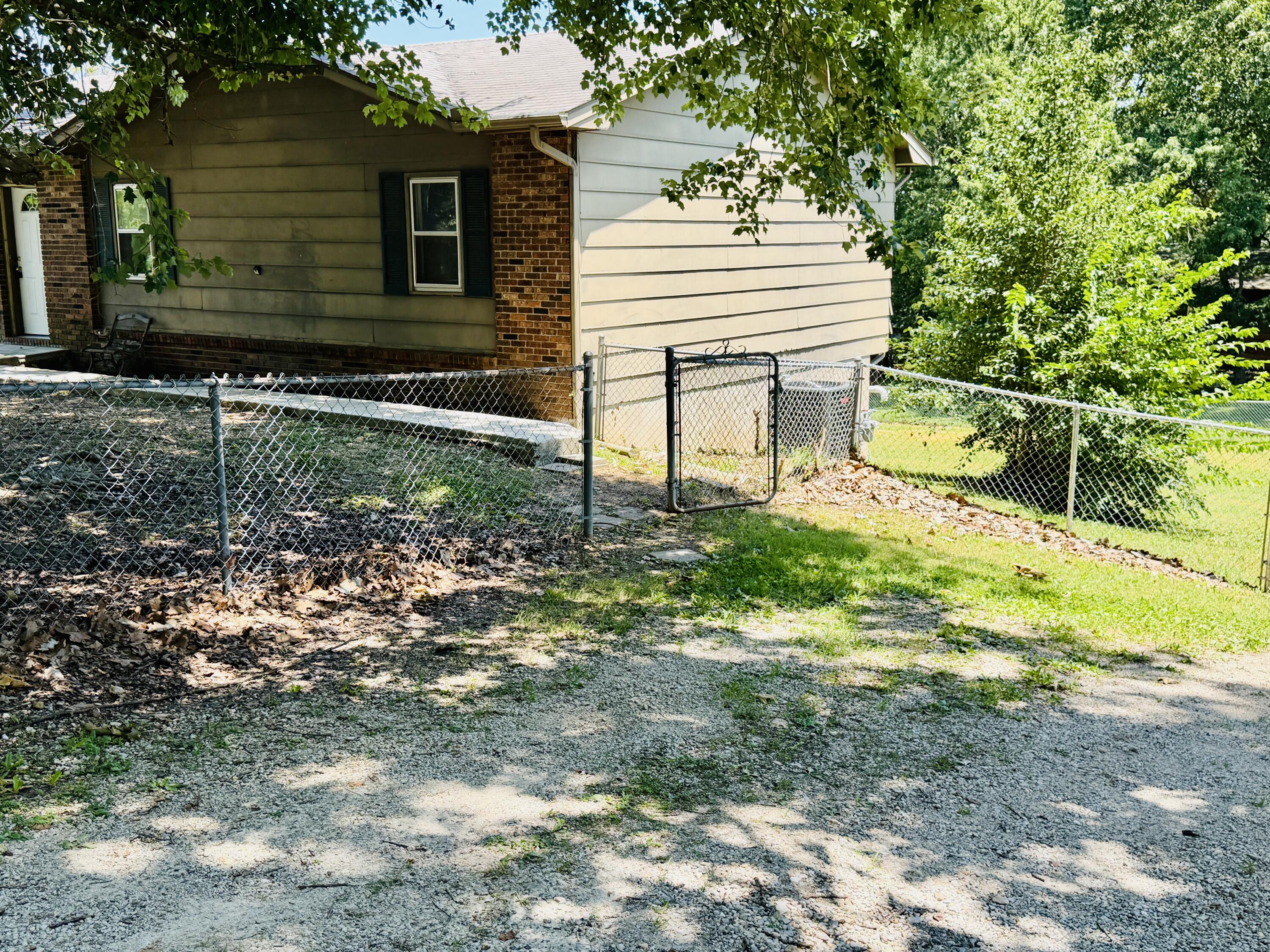 Photo 37 - Residential for sale – 2208  Lynn Drive  West Plains, MO