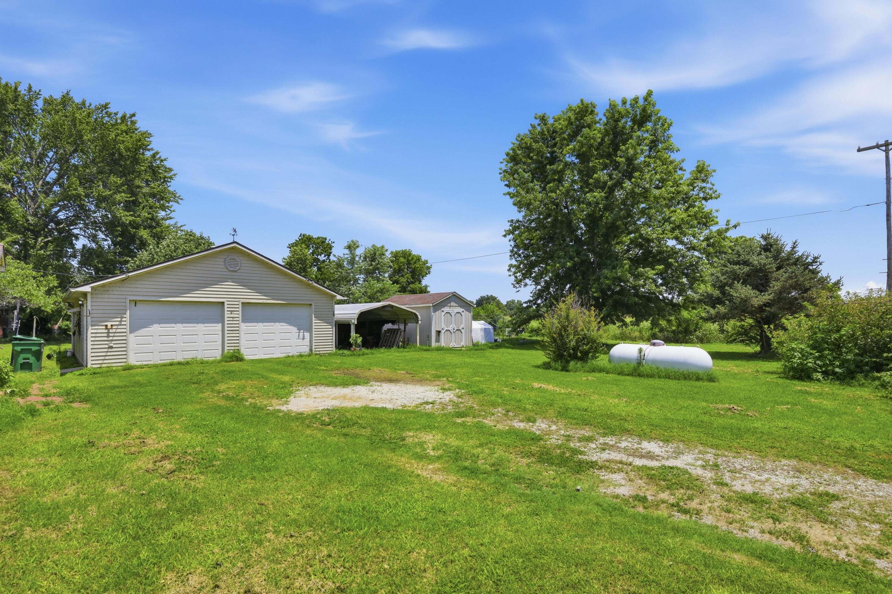 Photo 26 - Residential for sale – 91  Spring Street   Newtonia, MO