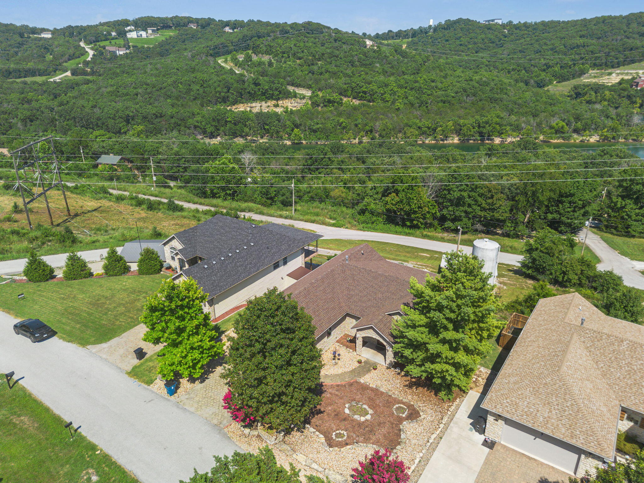 Photo 4 - Residential for sale – 772  Showplace Gateway   Branson, MO