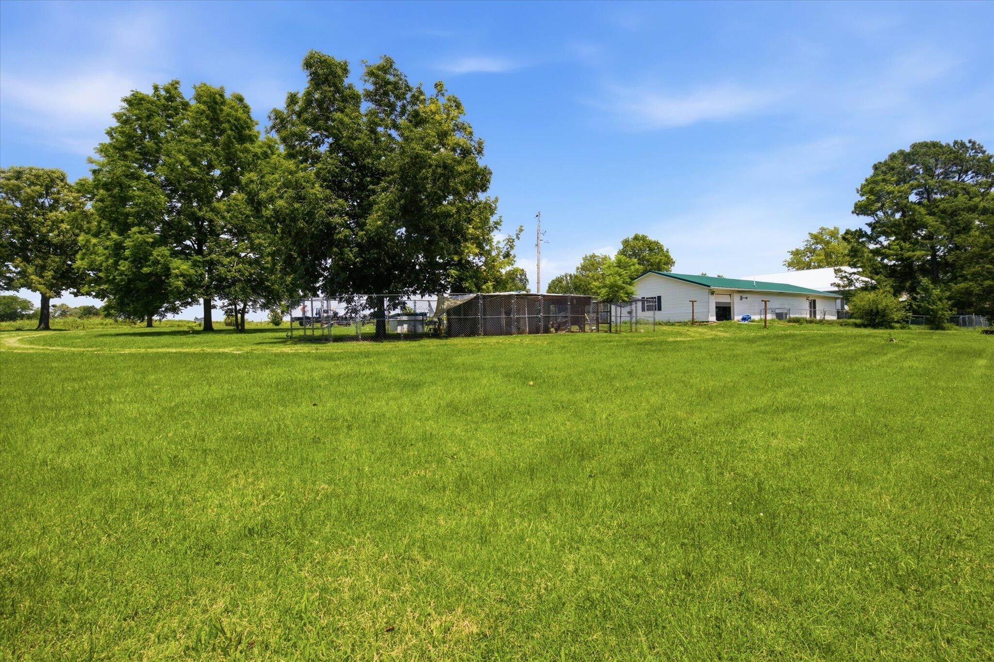 Photo 3 - Residential for sale – 21  Westwind Road  Elkland, MO