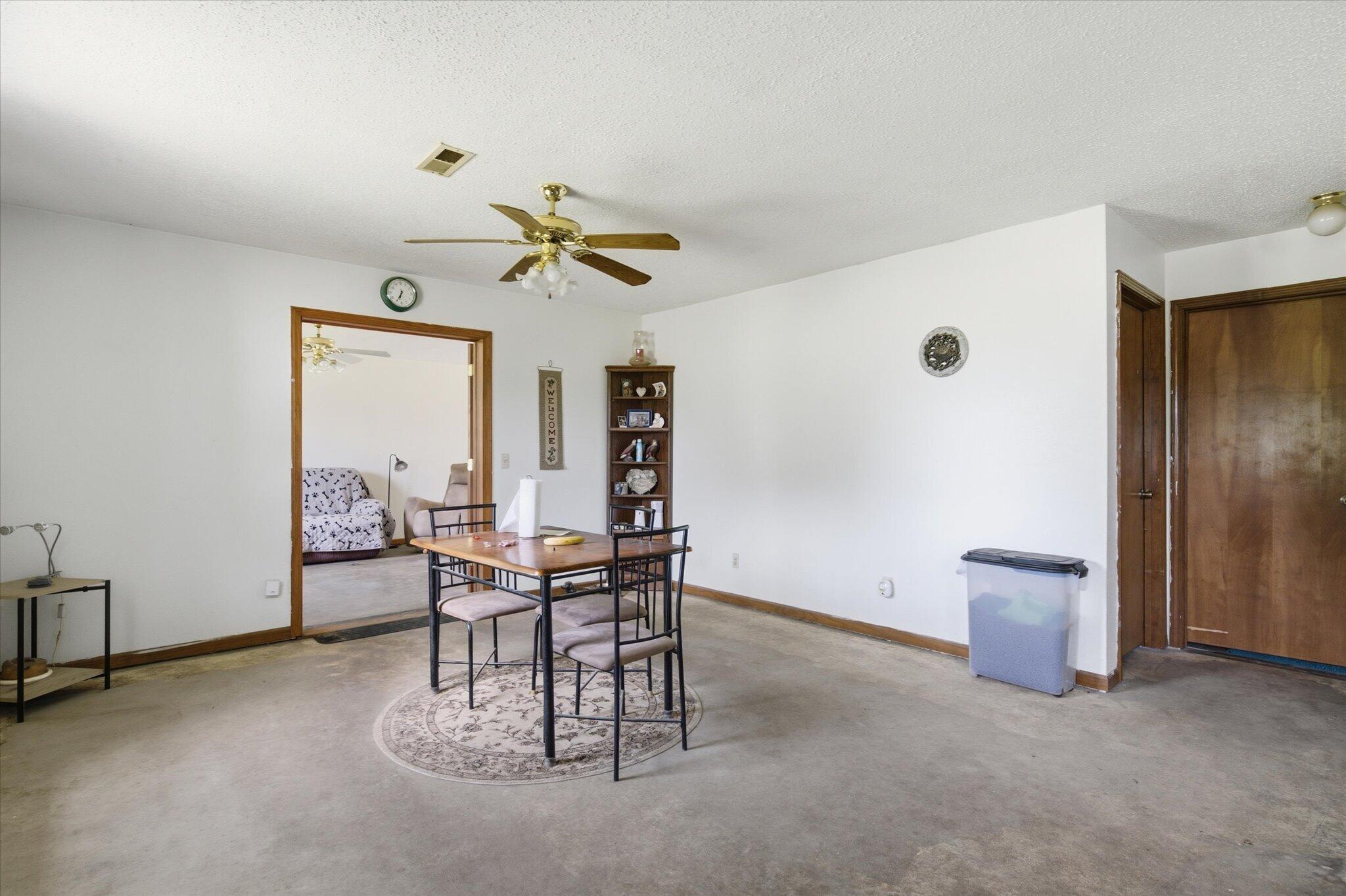 Photo 10 - Residential for sale – 21  Westwind Road  Elkland, MO