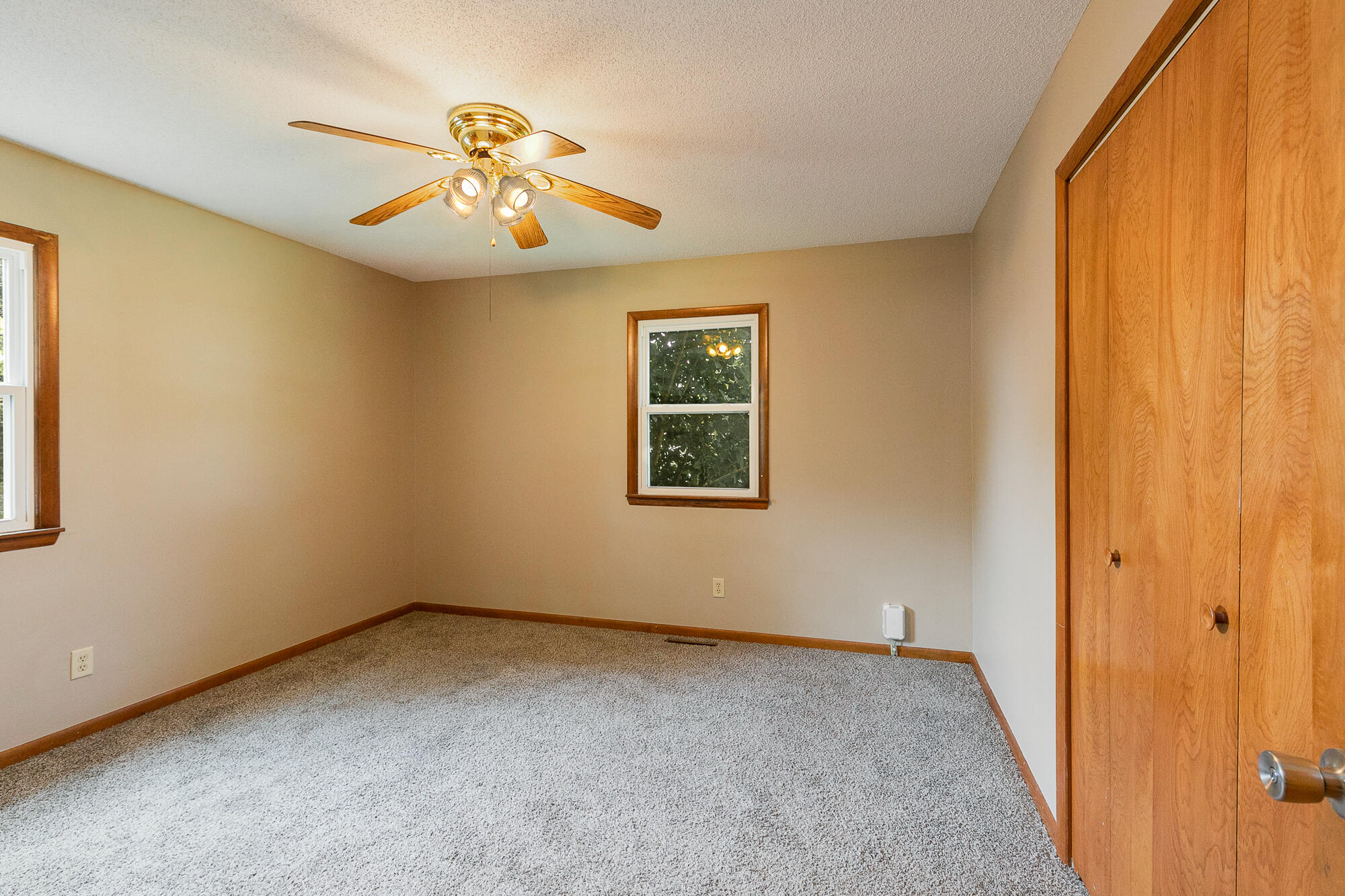 Photo 15 - Residential for sale – 910 E Auburn Street  Bolivar, MO