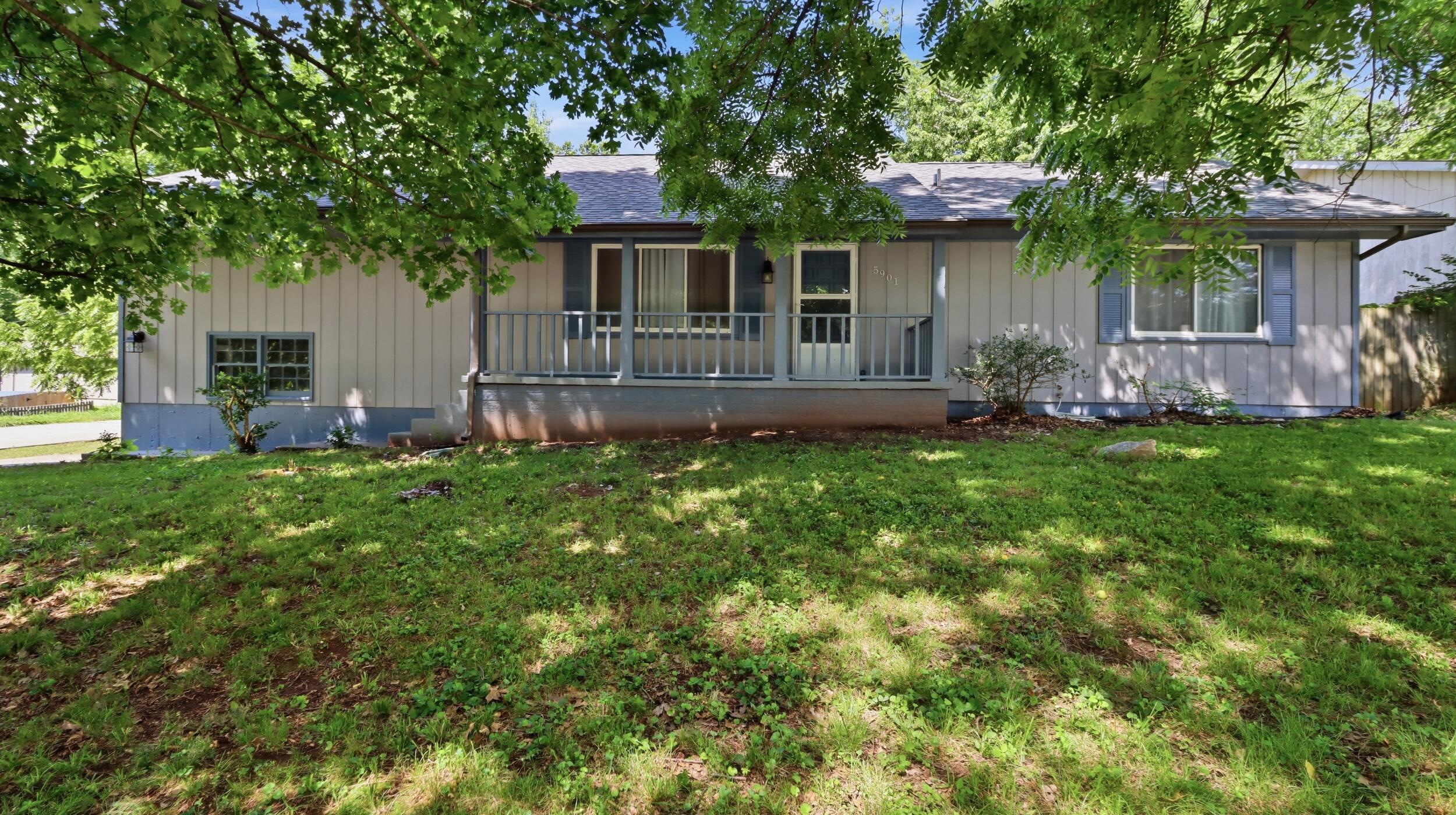 Photo 2 - Residential for sale – 5901 S Farm Road 157   Springfield, MO