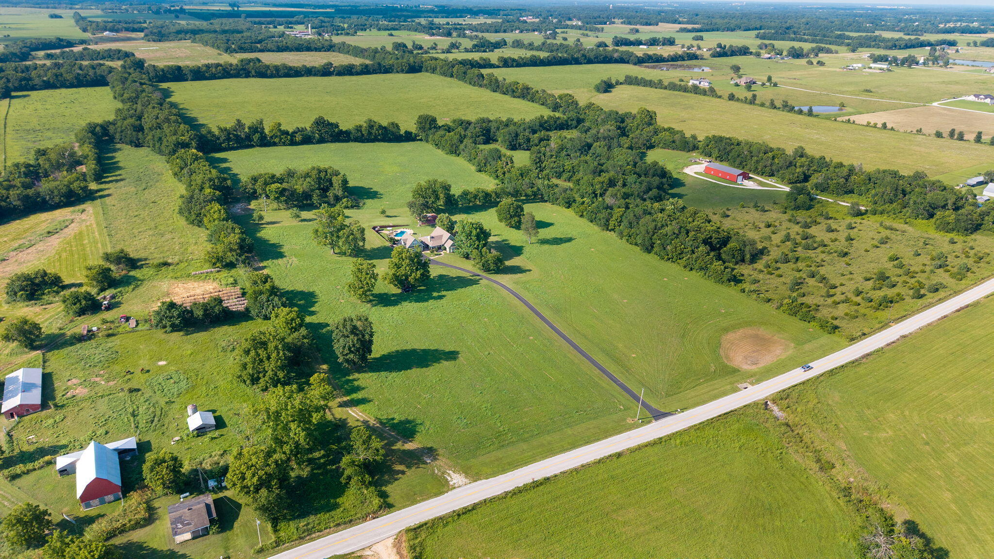 Photo 5 - Residential for sale – 11253 W Farm Road 124   Bois D Arc, MO