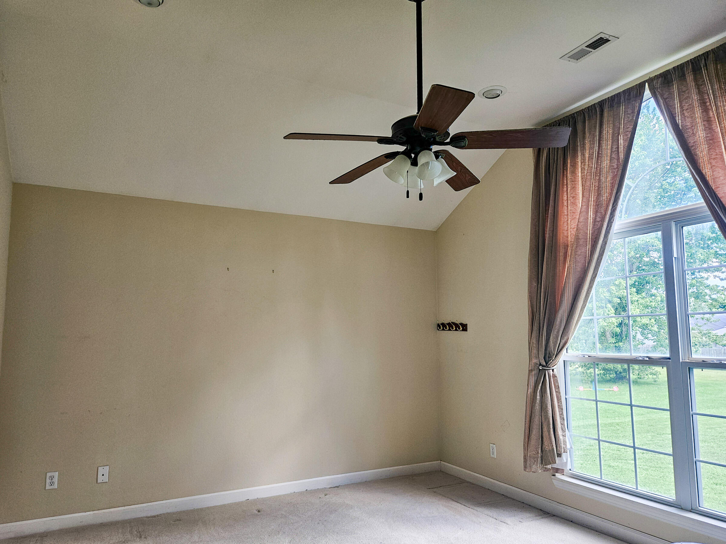 Photo 13 - Residential for sale – 1409  Hockman Street  Mountain View, MO