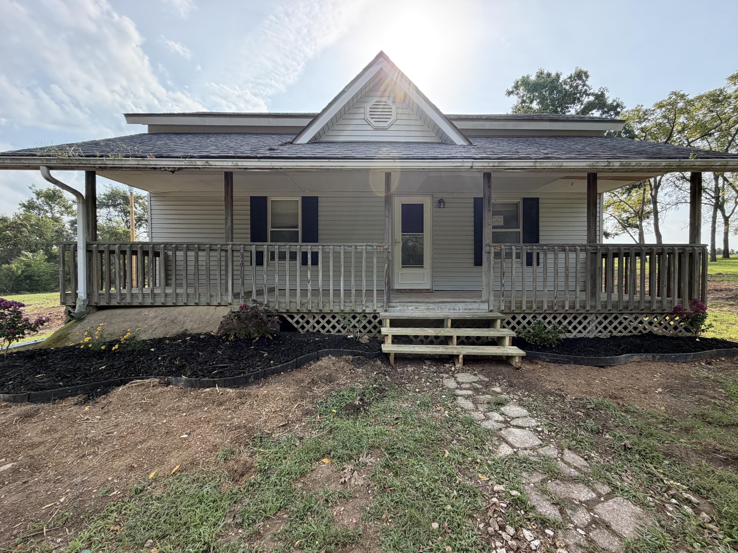 Photo 2 - Residential for sale – 5401  Dandelion Road  Hartville, MO