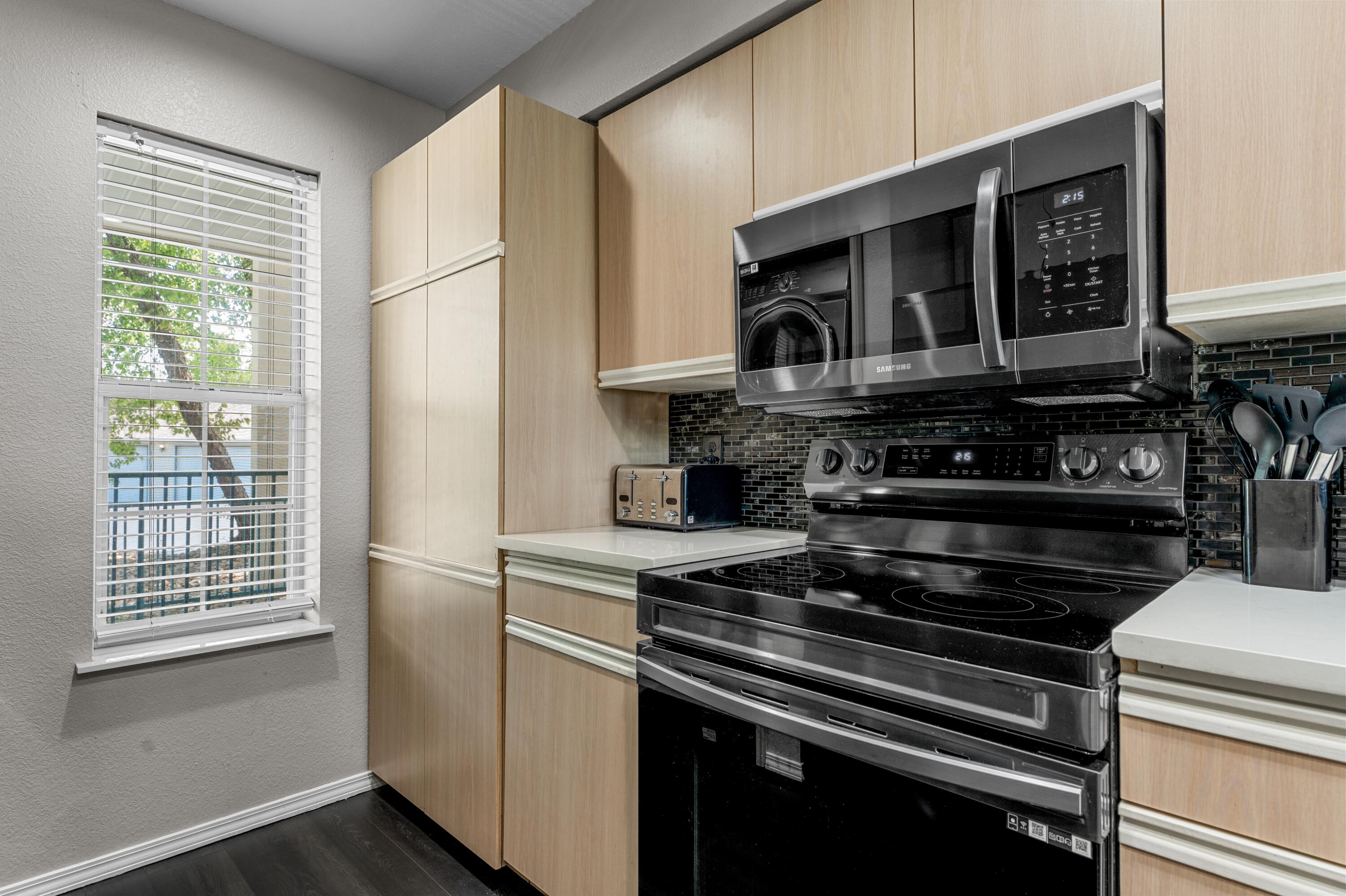 Photo 10 - Residential for sale – 530  Spring Creek Road  Branson, MO
