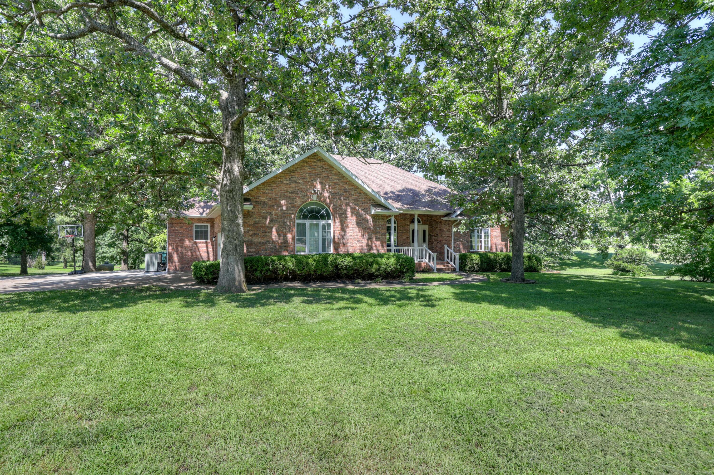 Photo 62 - Residential for sale – 620  Parkwood Drive  Mt Vernon, MO
