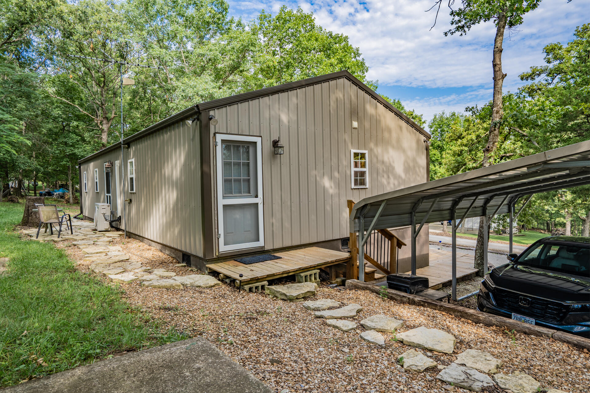 Photo 9 - Residential for sale – 23100  County Road 286   Pittsburg, MO