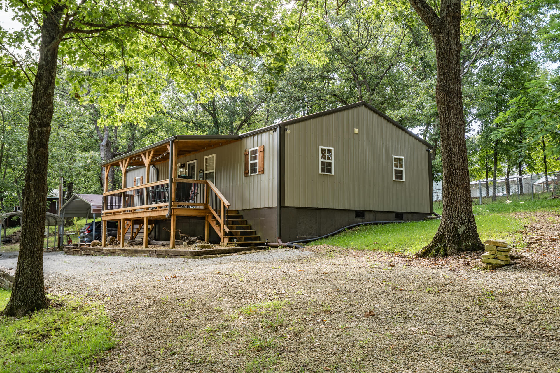 Photo 6 - Residential for sale – 23100  County Road 286   Pittsburg, MO