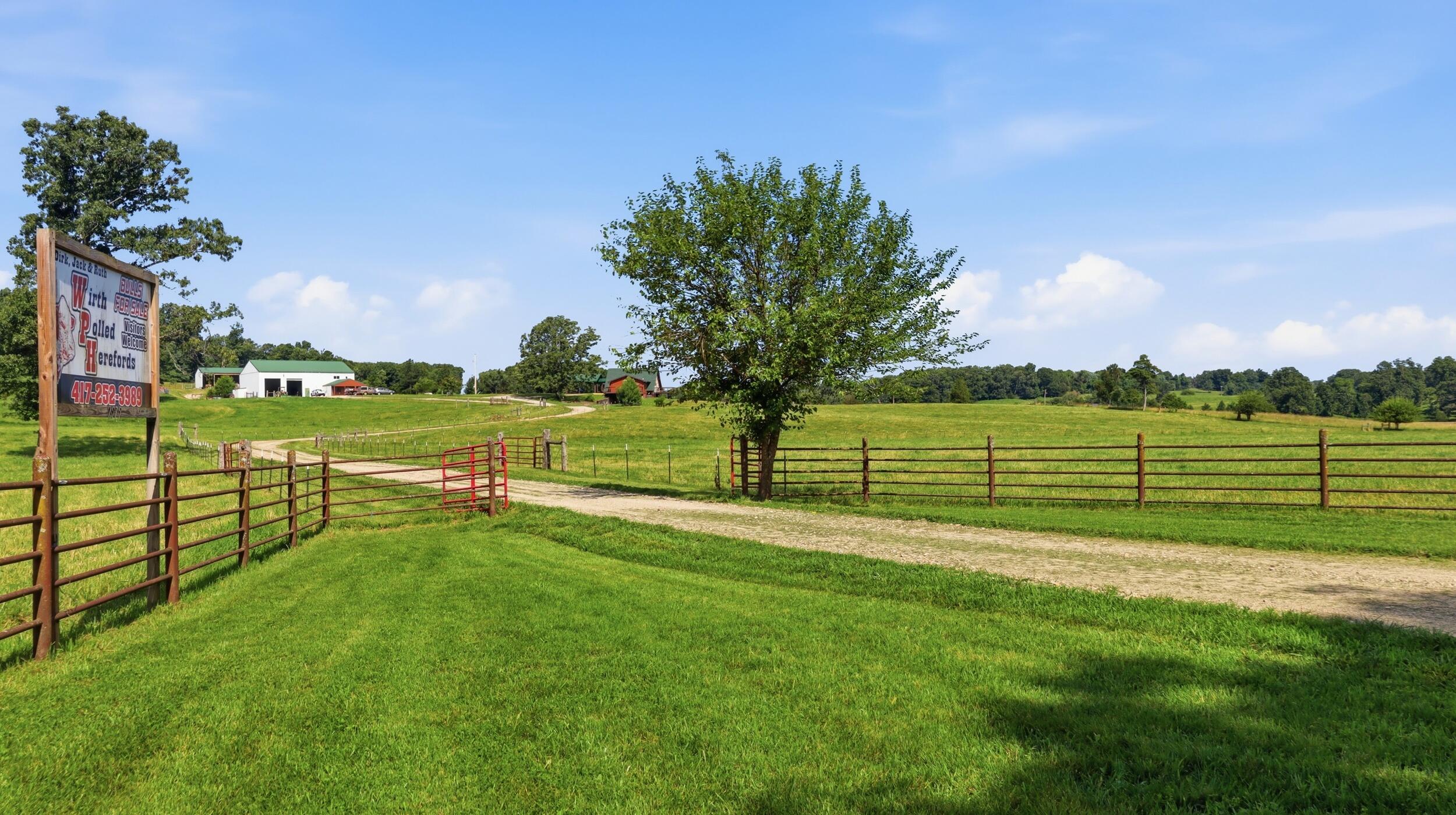 Photo 35 - Farm for sale – 2575  County Road 4990   Willow Springs, MO