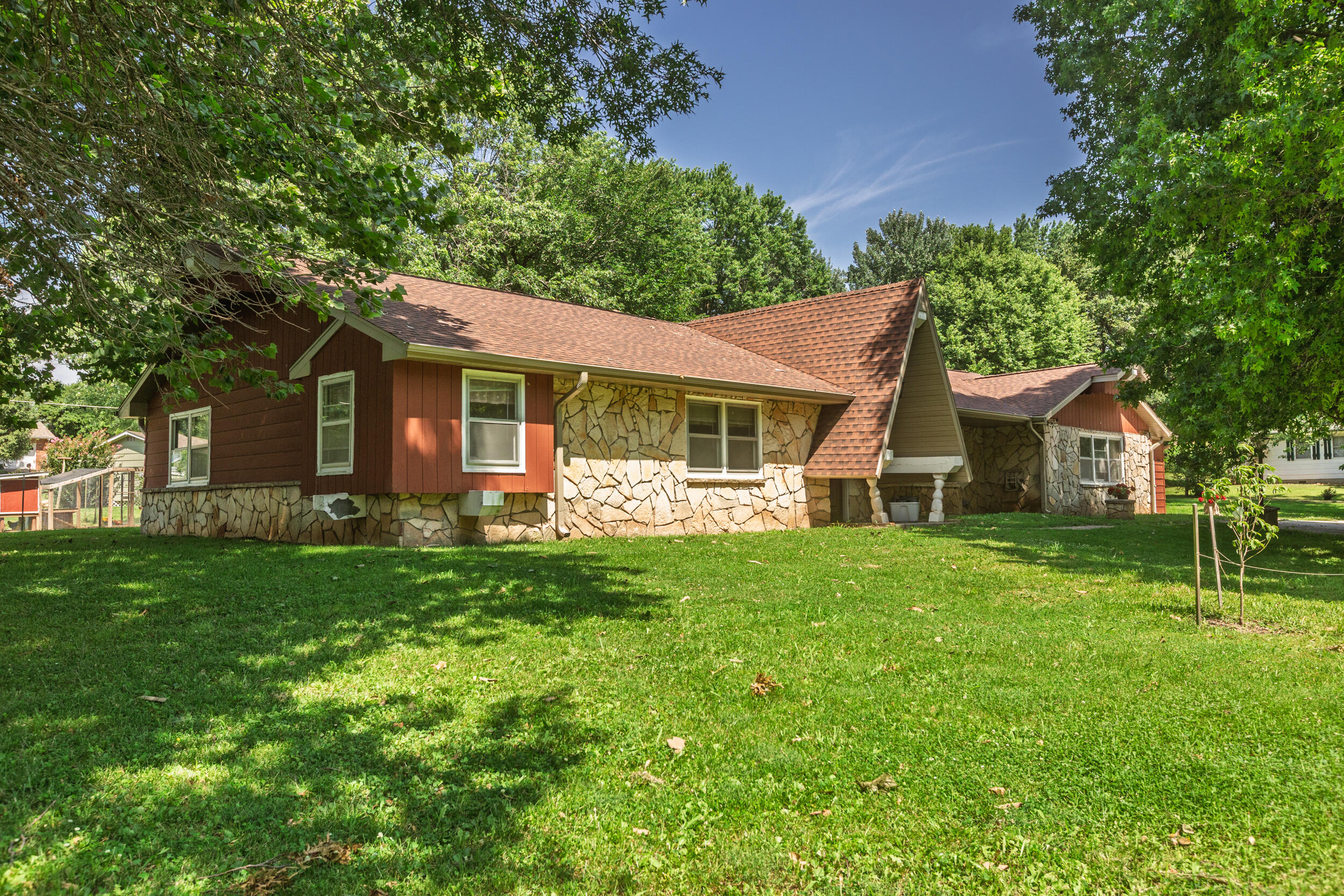 Photo 51 - Residential for sale – 709 N High Street  Stockton, MO