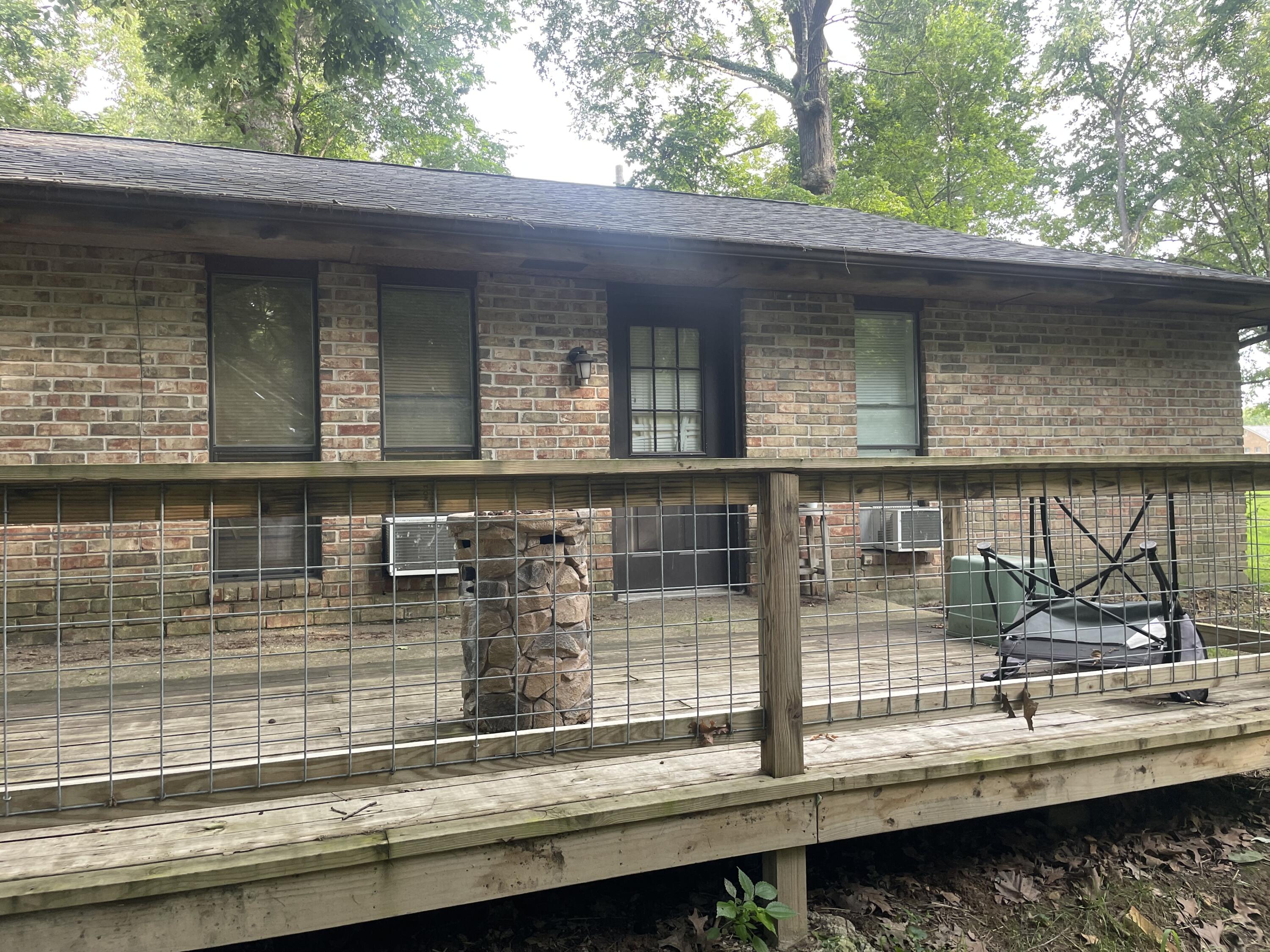 Photo 11 - Residential Income for sale – 1410/1412  Cherry Street  Cassville, MO