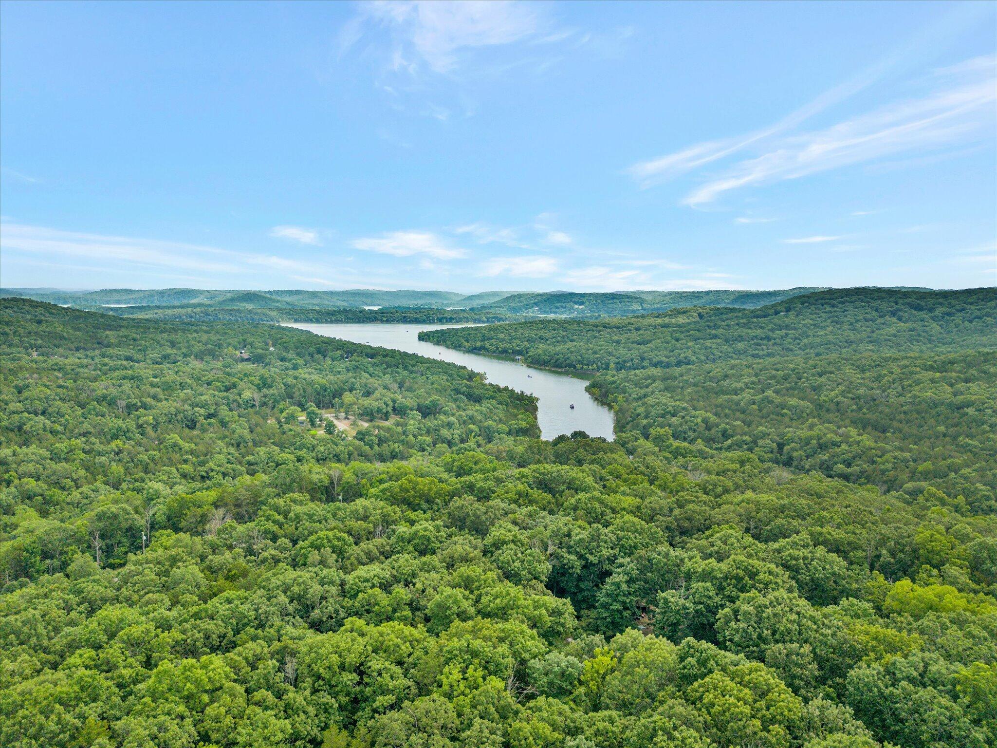 Photo 2 - Land for sale – 000  Everest Road, Tract 5   Galena, MO