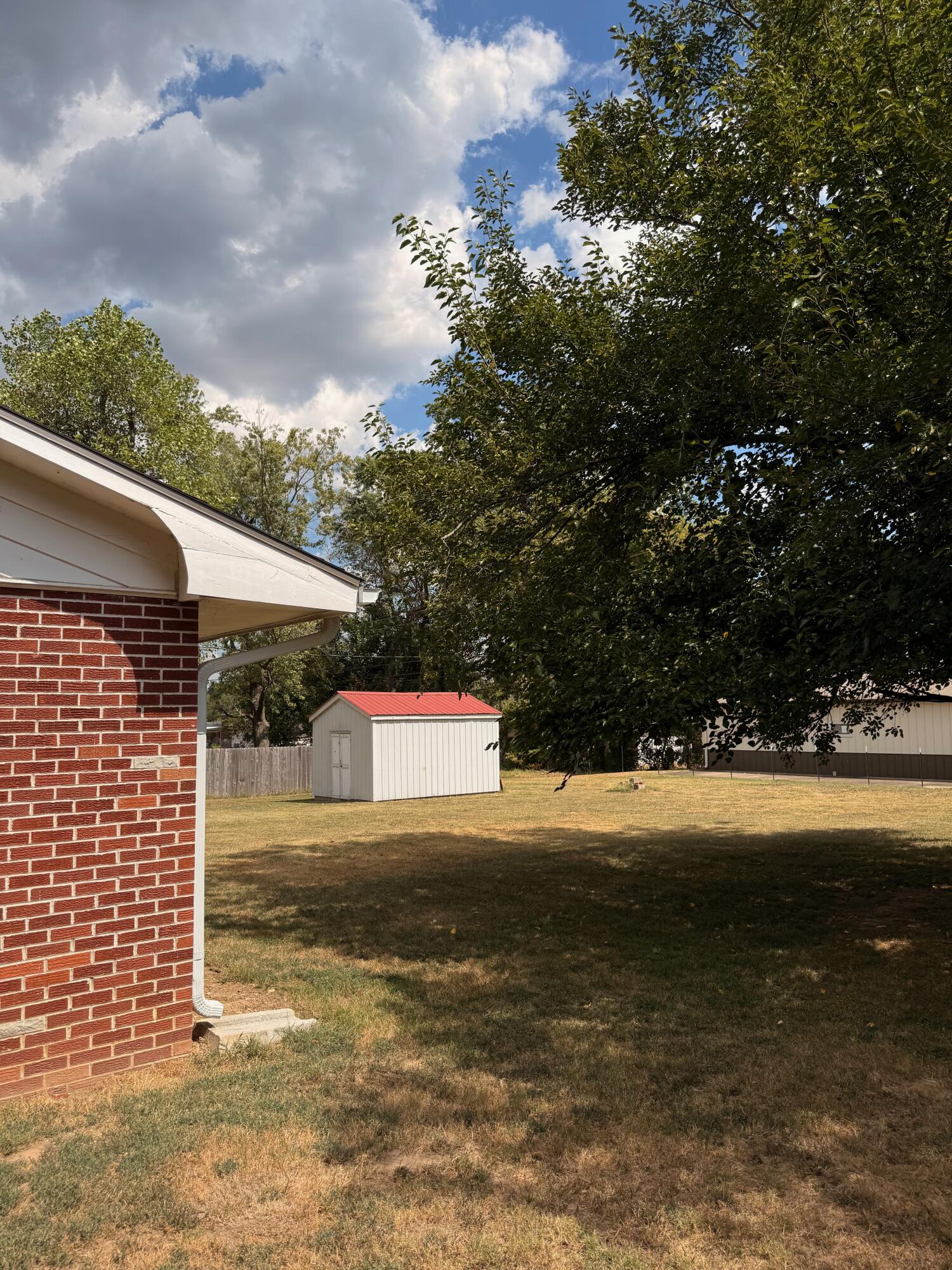 Photo 5 - Residential for sale – 1404 S Madison Avenue  Aurora, MO