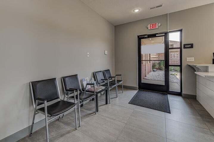 Photo 8 - Commercial Lease for sale – 636 W Republic Road  Springfield, MO
