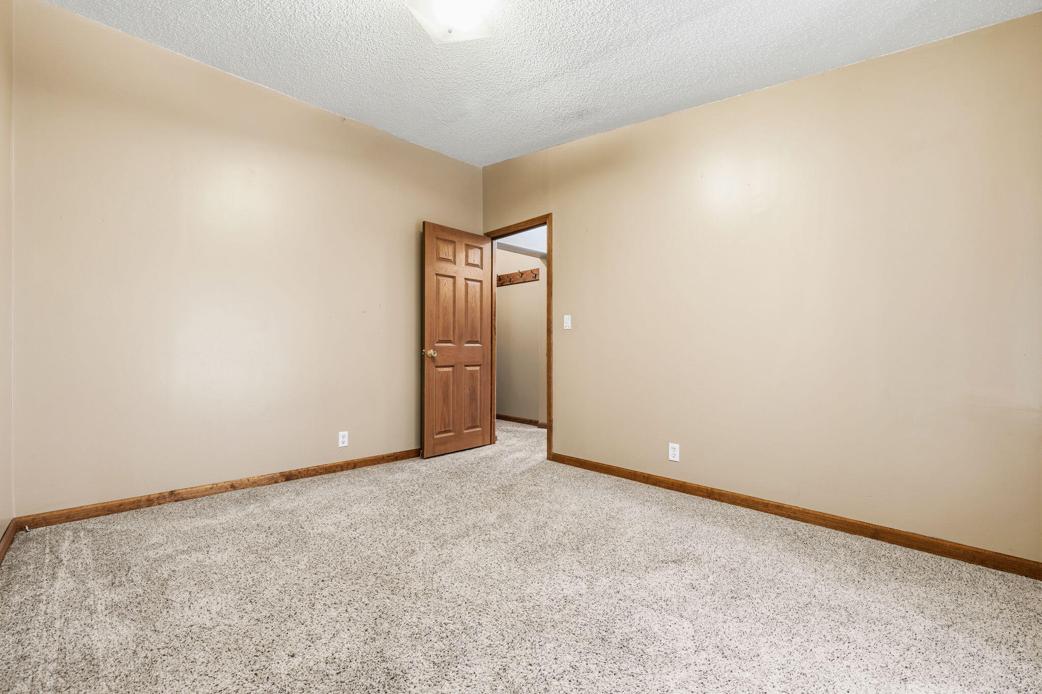 Photo 22 - Residential for sale – 192/194  Cheyenne Road  Tunas, MO
