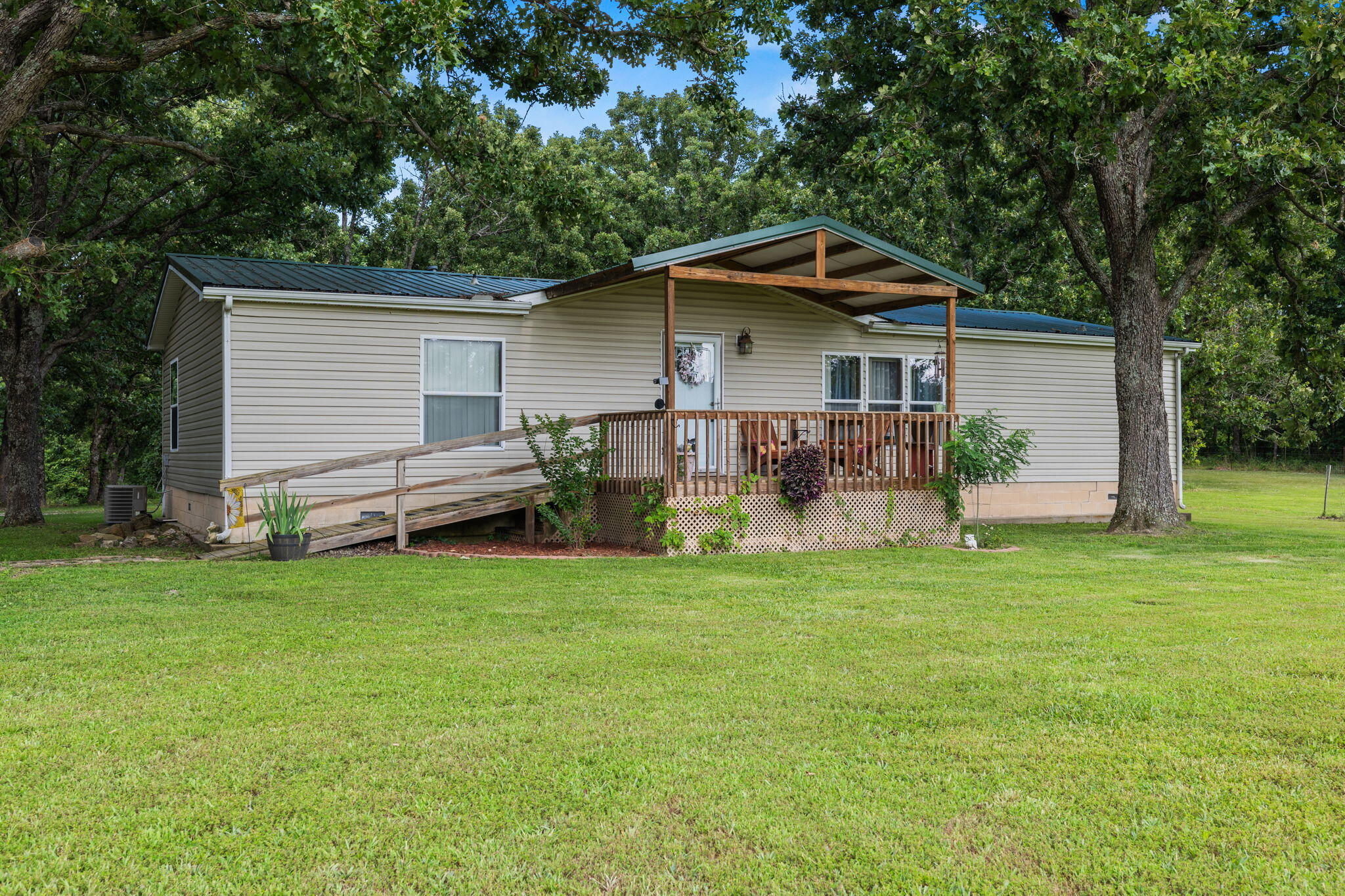 Photo 3 - Residential for sale – 192/194  Cheyenne Road  Tunas, MO