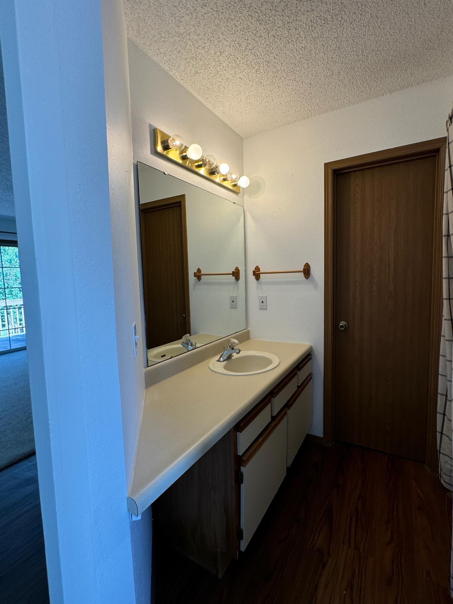Photo 8 - Residential for sale – 22  Fall Creek Trail  Branson, MO