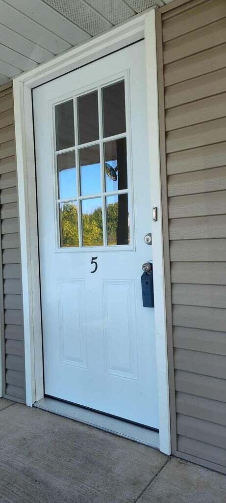 Photo 2 - Residential for sale – 22  Fall Creek Trail  Branson, MO