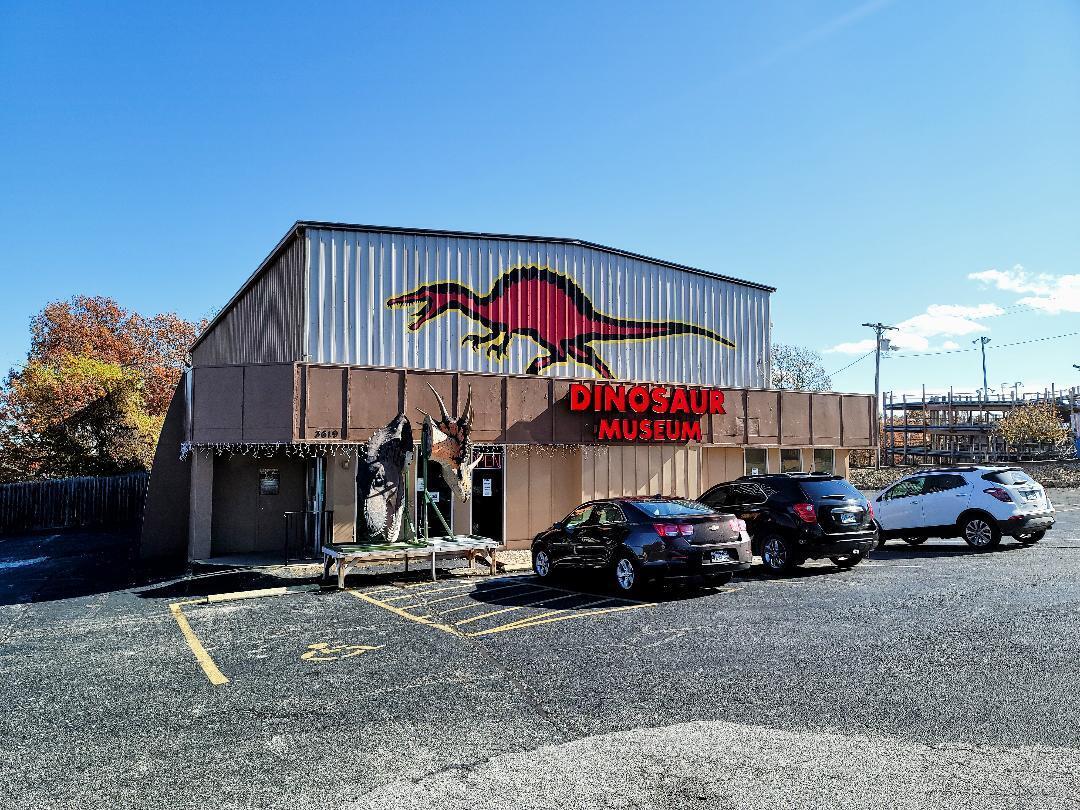 Photo 4 - Commercial Sale for sale – 3609 W 76 Country Boulevard  Branson, MO