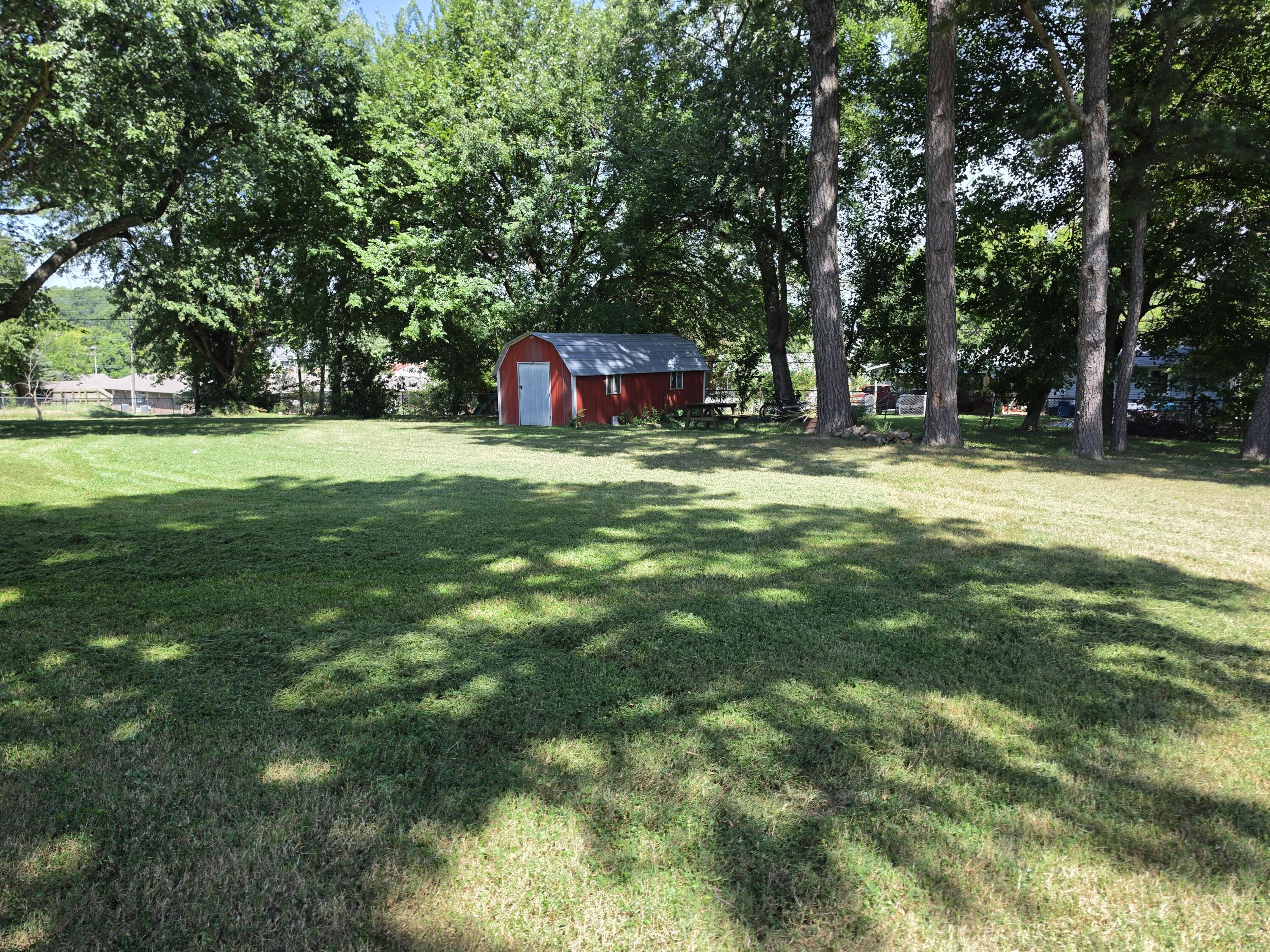 Photo 17 - Residential for sale – 200 N Maple Street  Mansfield, MO