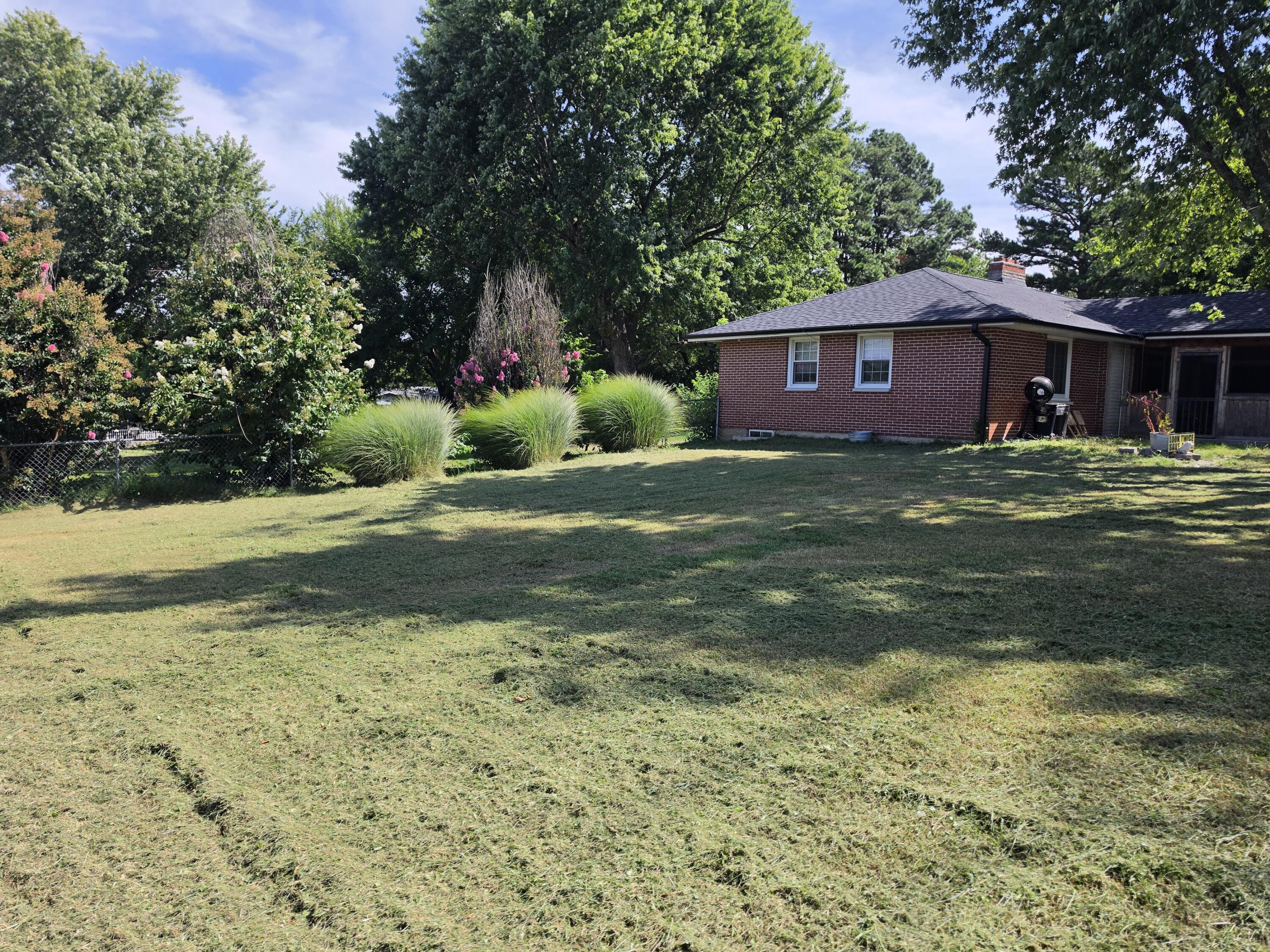 Photo 19 - Residential for sale – 200 N Maple Street  Mansfield, MO