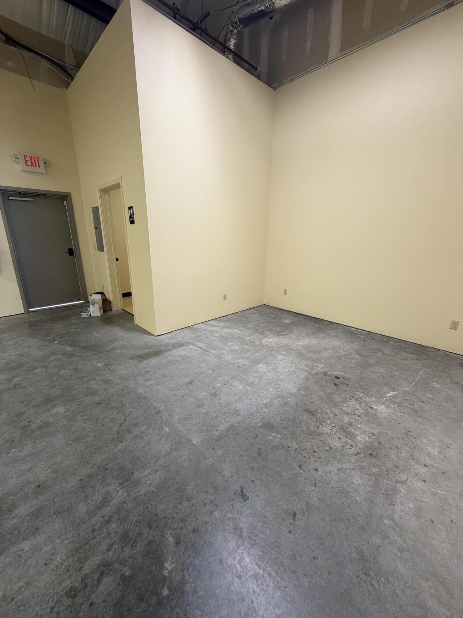 Photo 13 - Commercial Lease for sale – 10726 E State Highway 76   Forsyth, MO