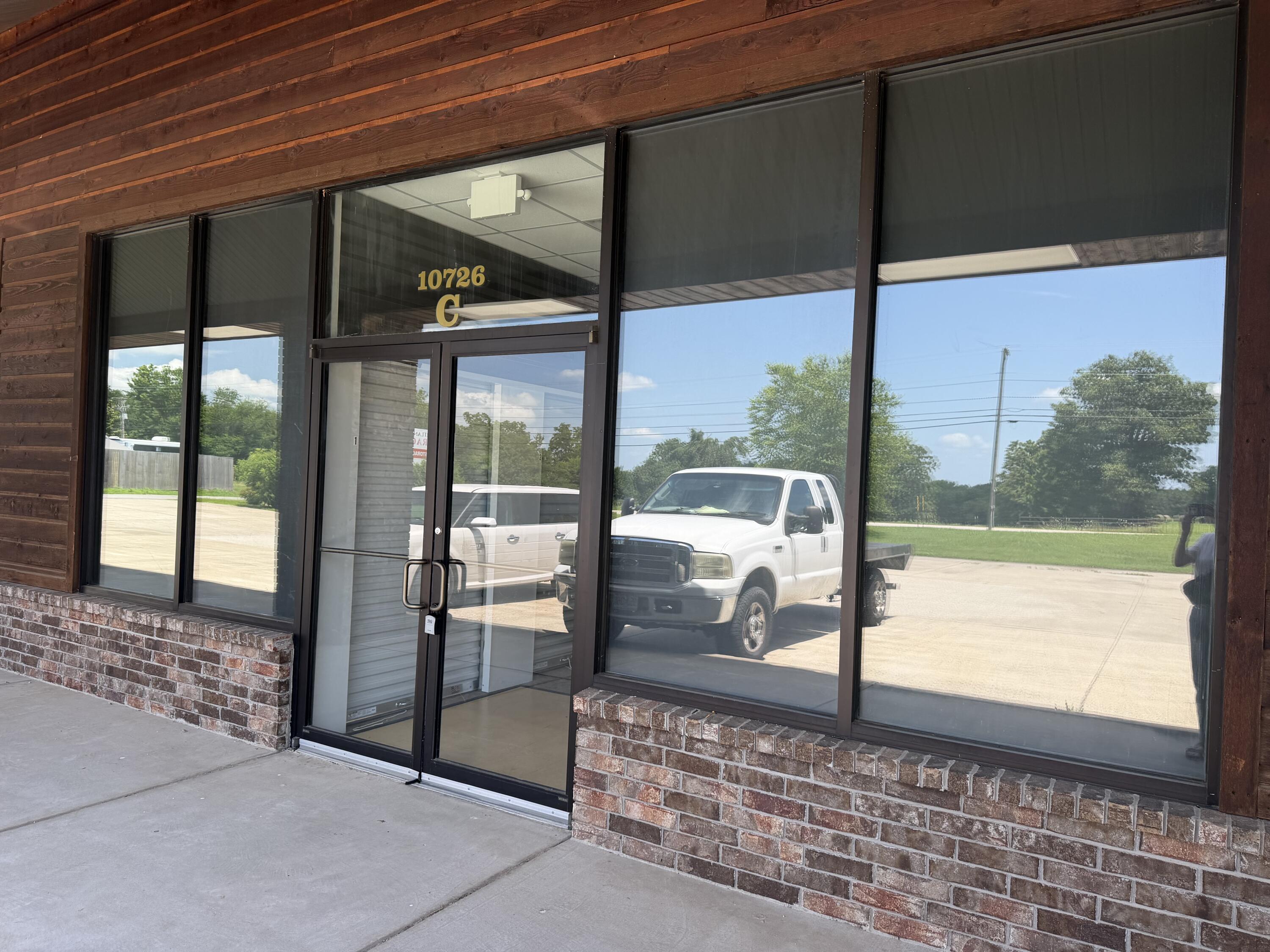 Photo 4 - Commercial Lease for sale – 10726 E State Highway 76   Forsyth, MO