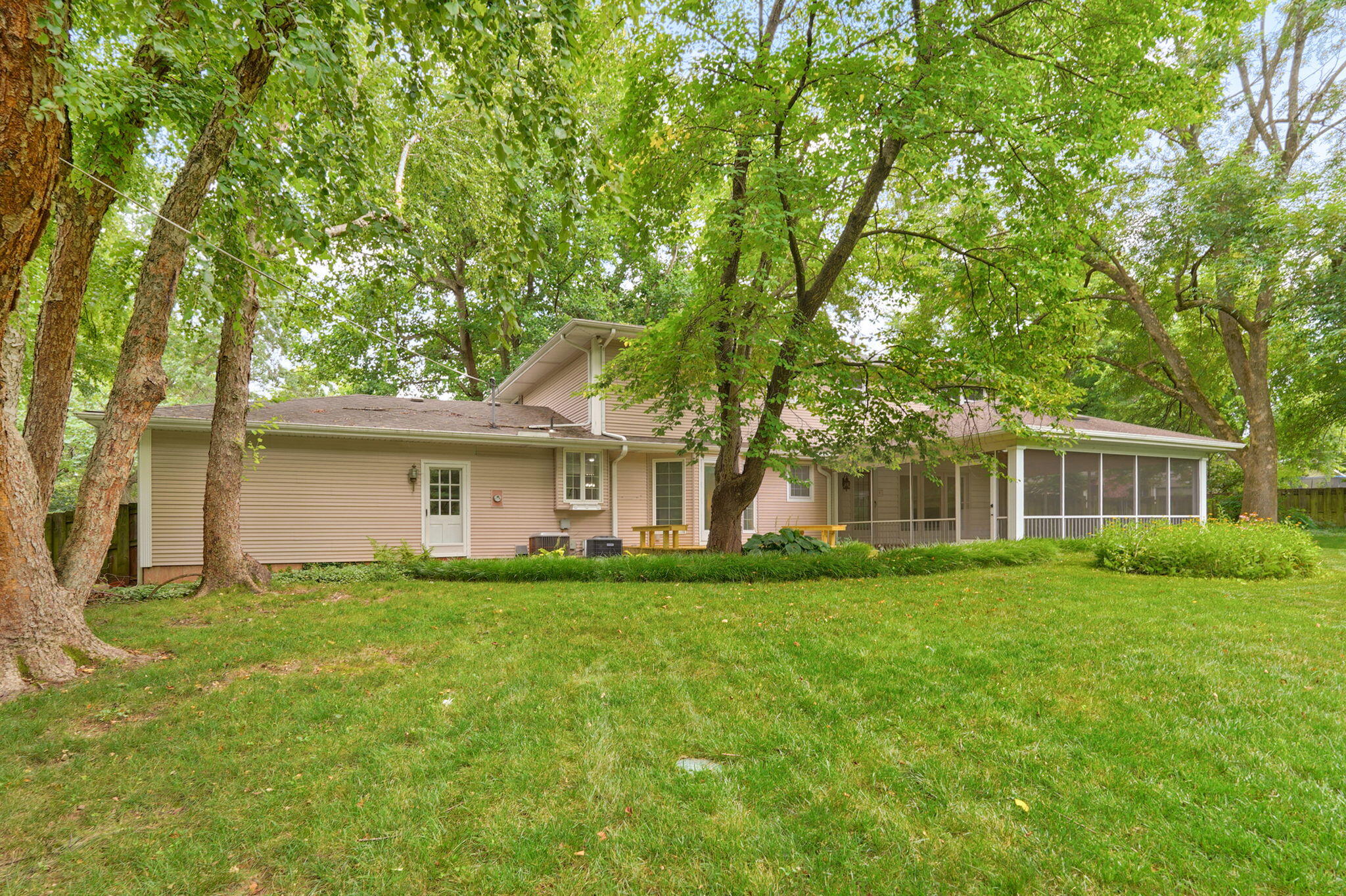 Photo 54 - Residential for sale – 2435 E Michelle Place  Springfield, MO